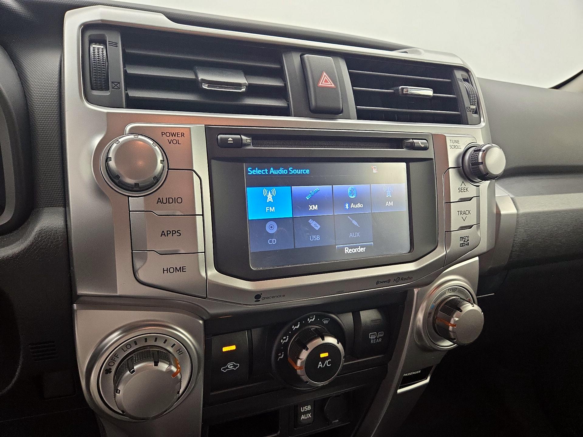 Thumbnail: 2016 Toyota 4Runner - 16