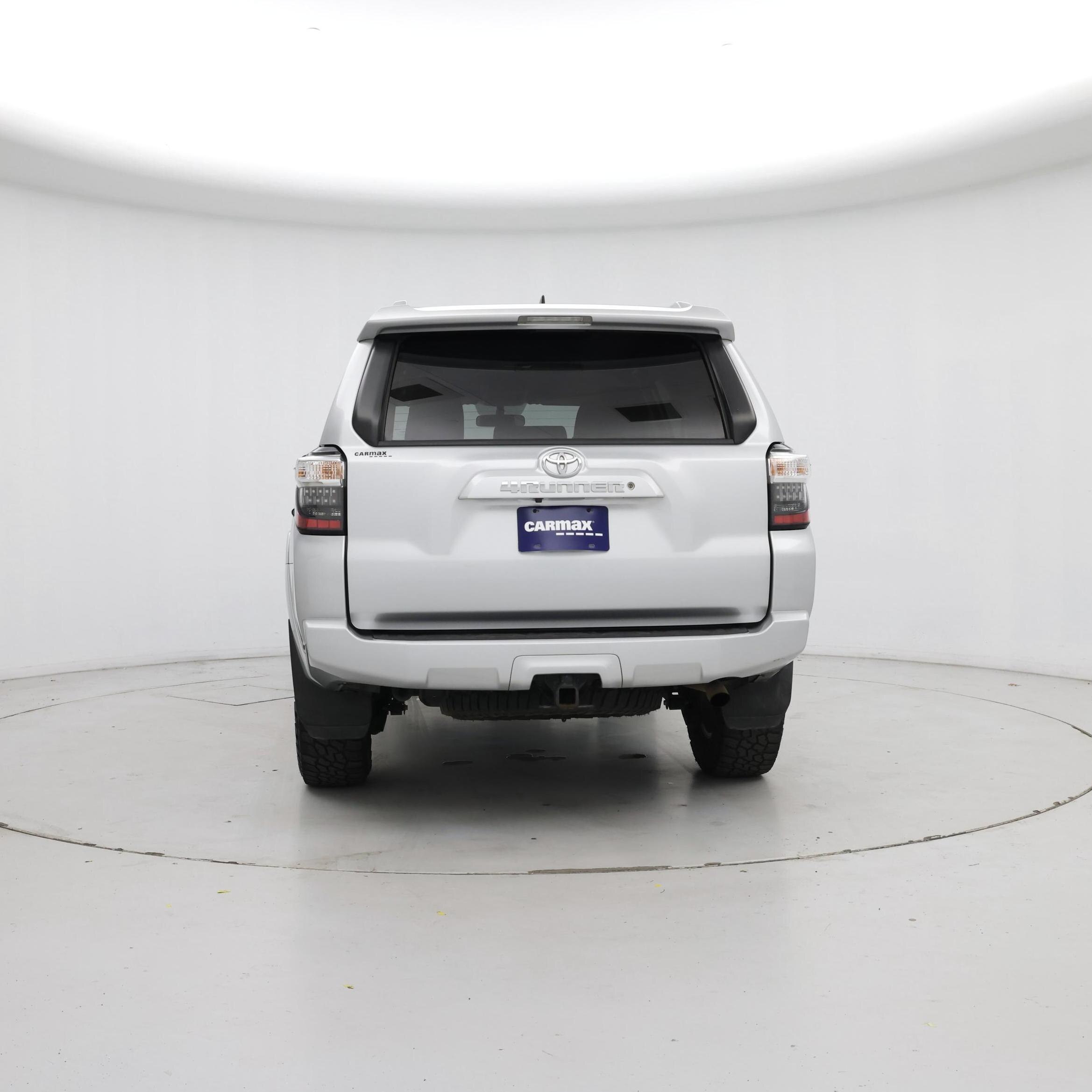 Thumbnail: 2016 Toyota 4Runner - 6