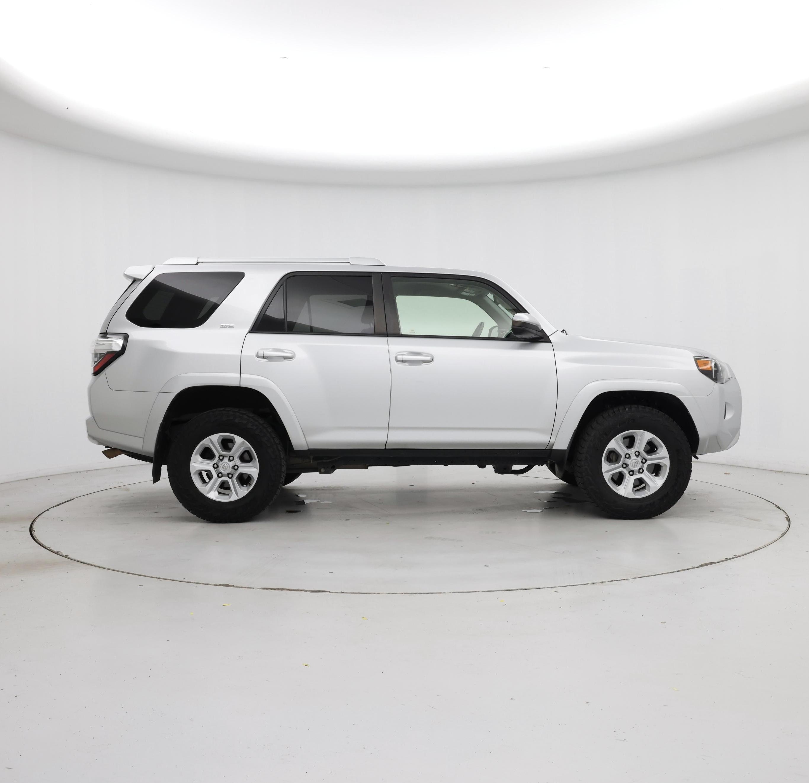 Thumbnail: 2016 Toyota 4Runner - 7