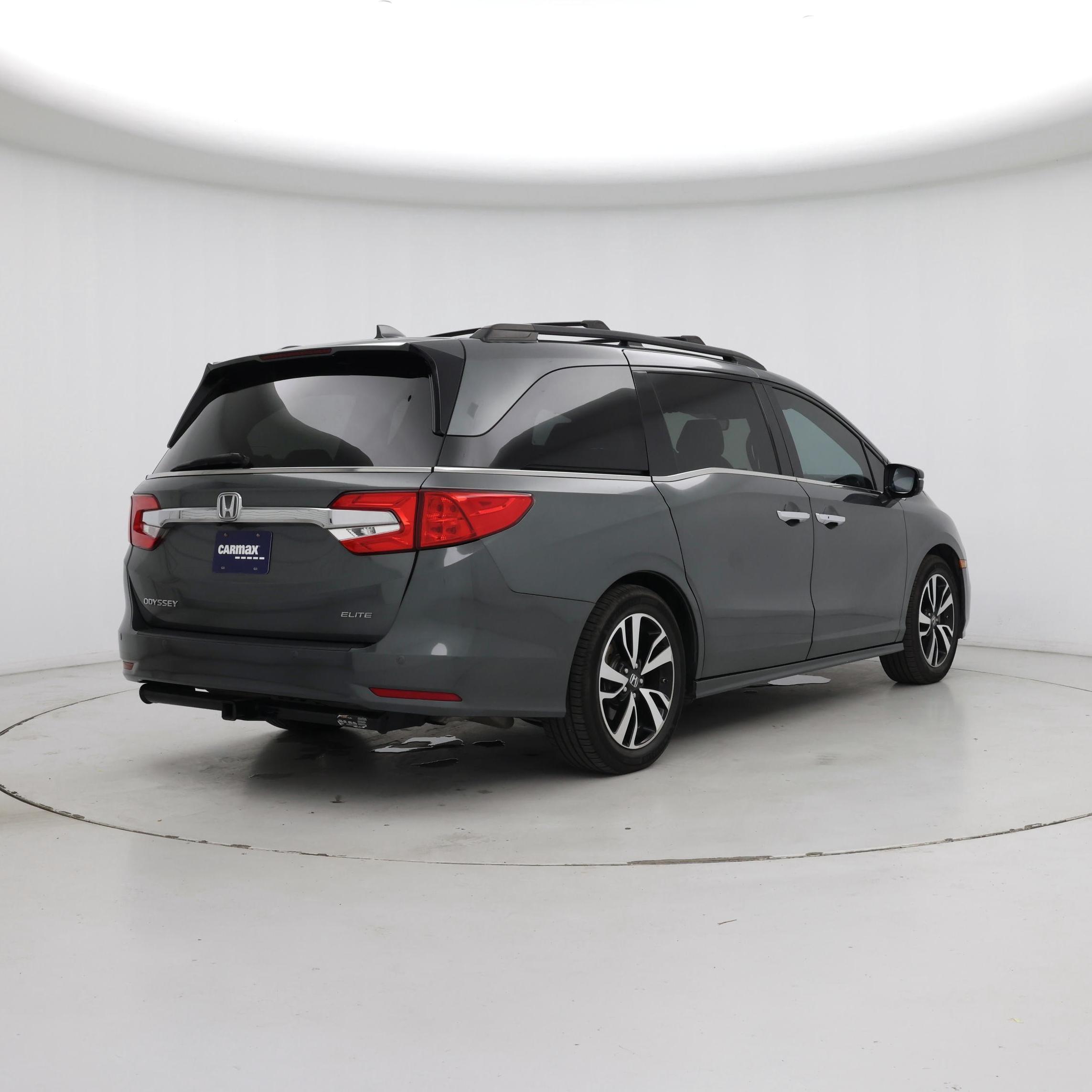 Thumbnail: 2018 Honda Odyssey - 8