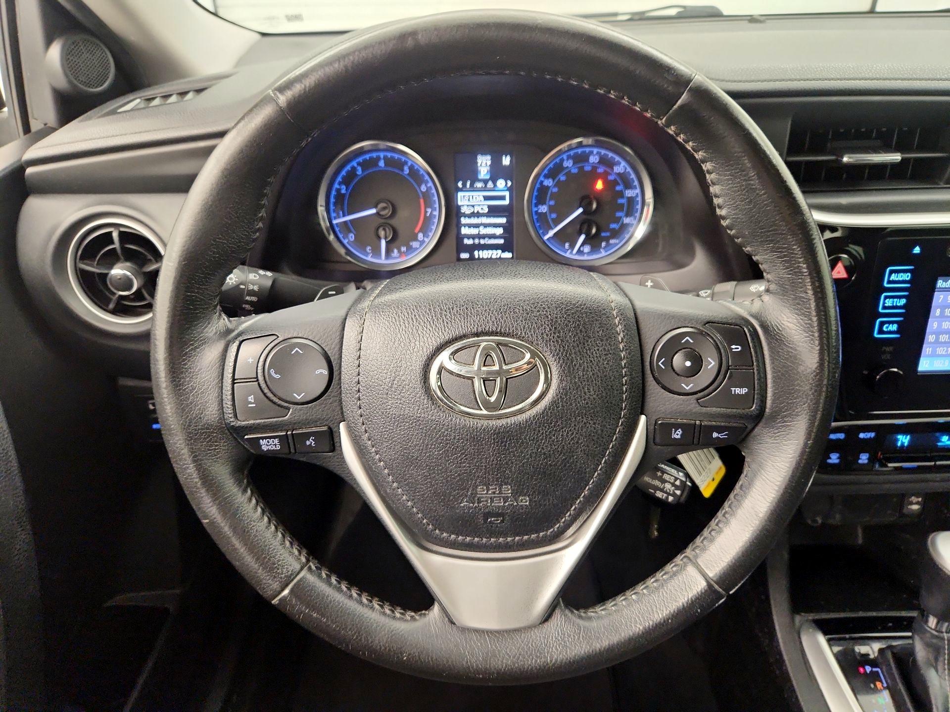 Thumbnail: 2019 Toyota Corolla - 10