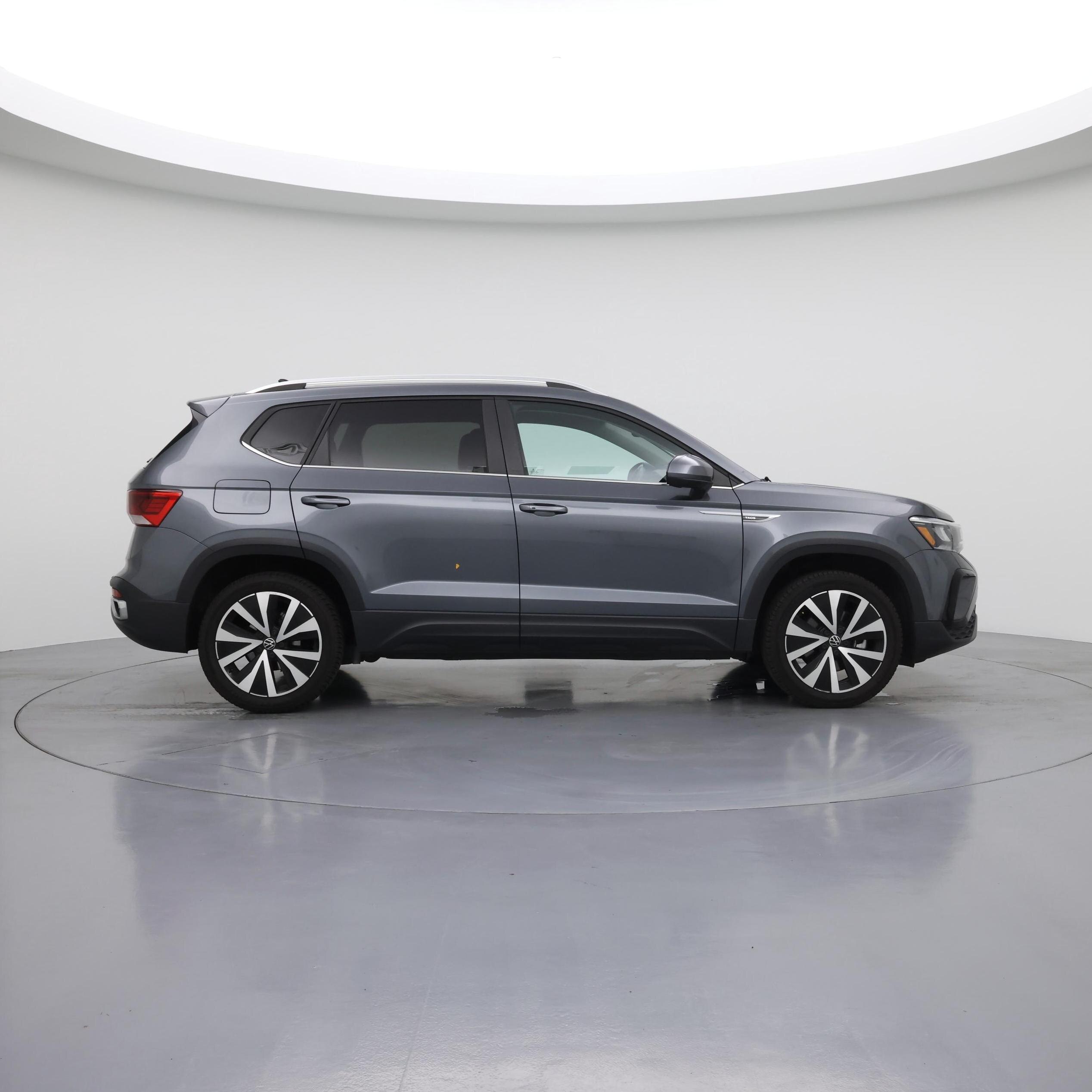 Thumbnail: 2023 Volkswagen Taos - 7