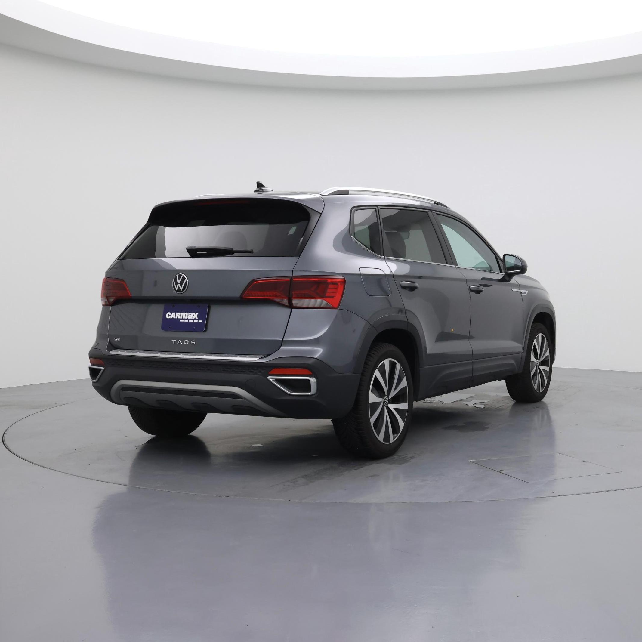 Thumbnail: 2023 Volkswagen Taos - 8