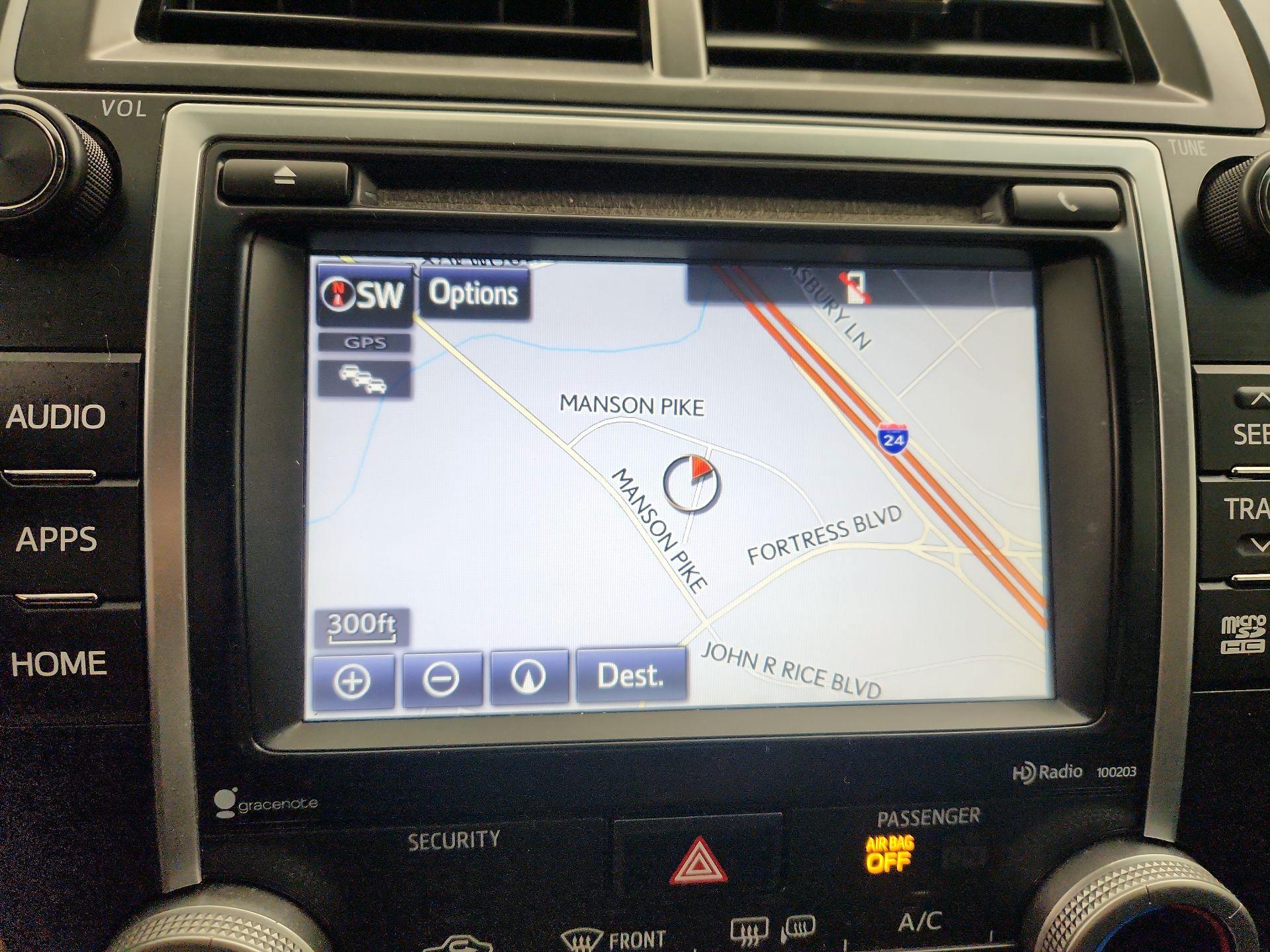 Thumbnail: 2014 Toyota Camry - 14