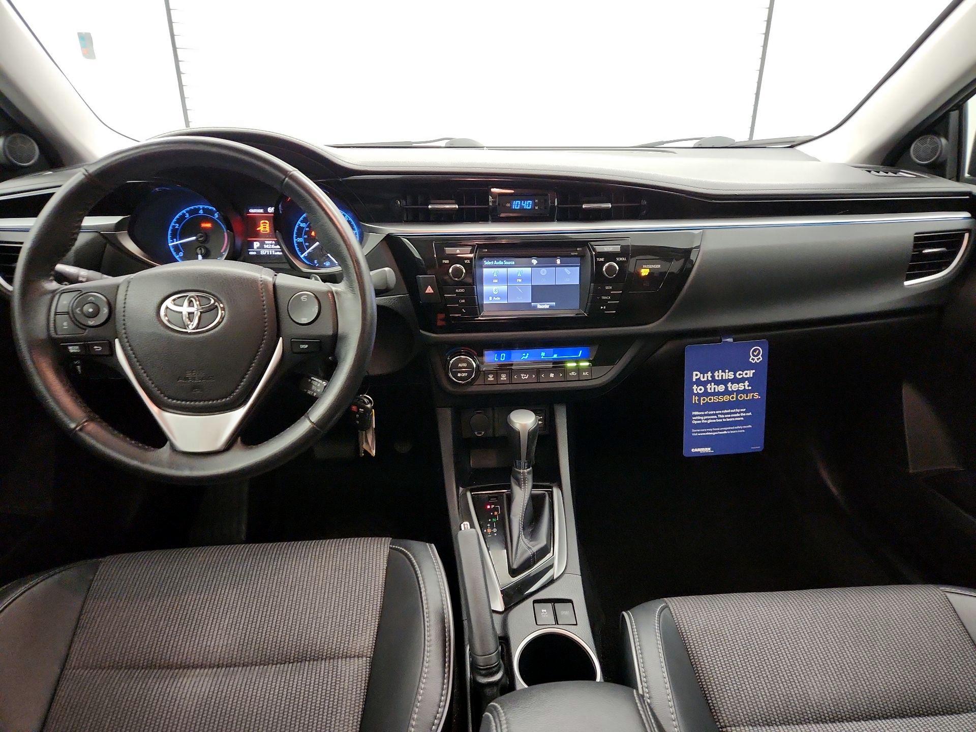 Thumbnail: 2015 Toyota Corolla - 9