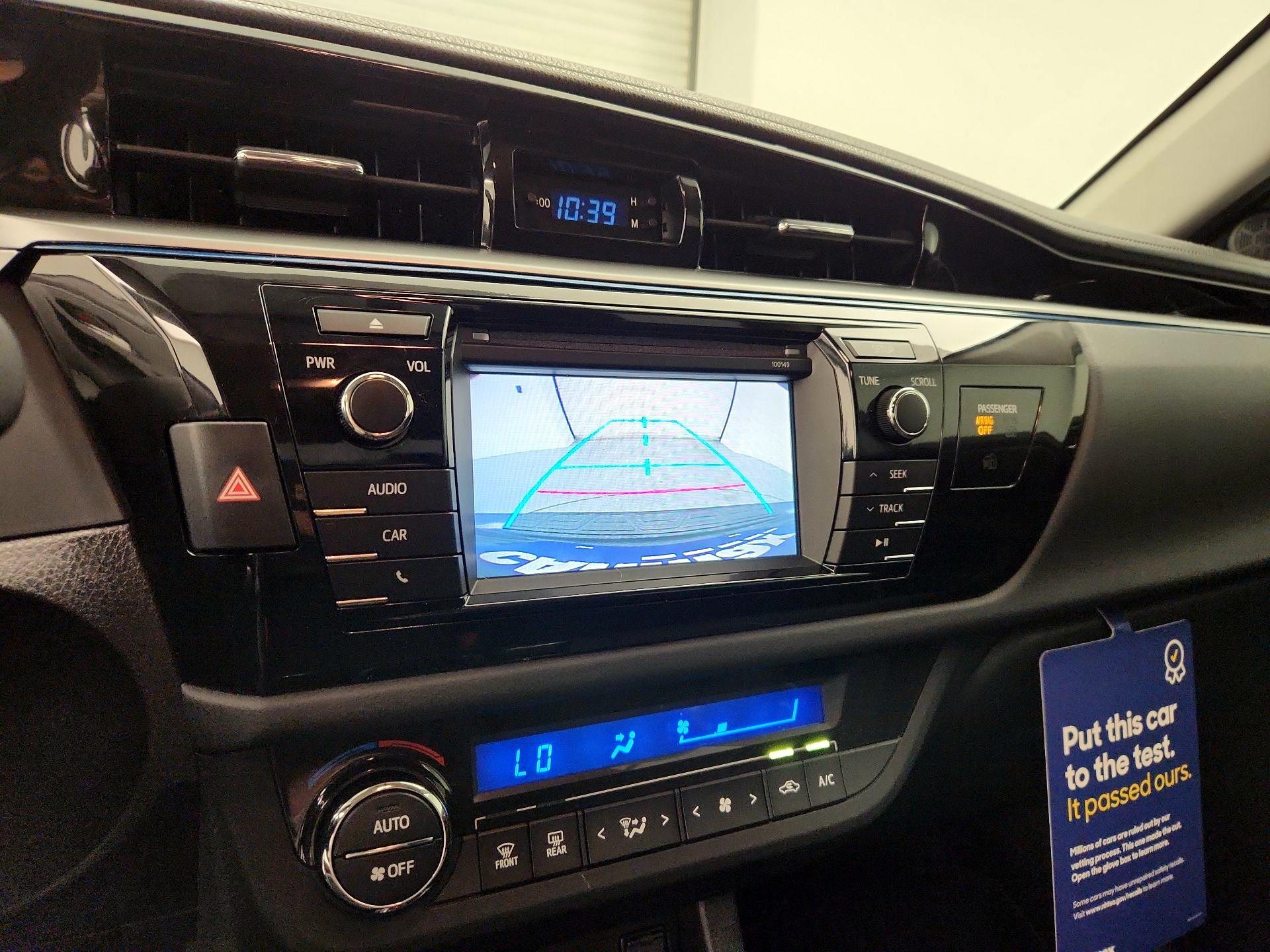 Thumbnail: 2015 Toyota Corolla - 14