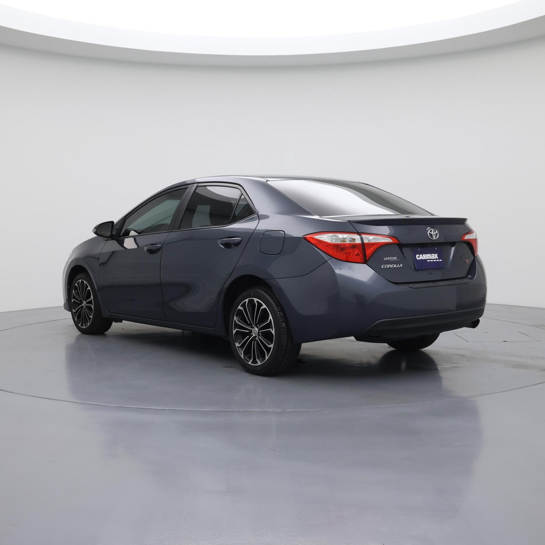 Thumbnail: 2015 Toyota Corolla - 2