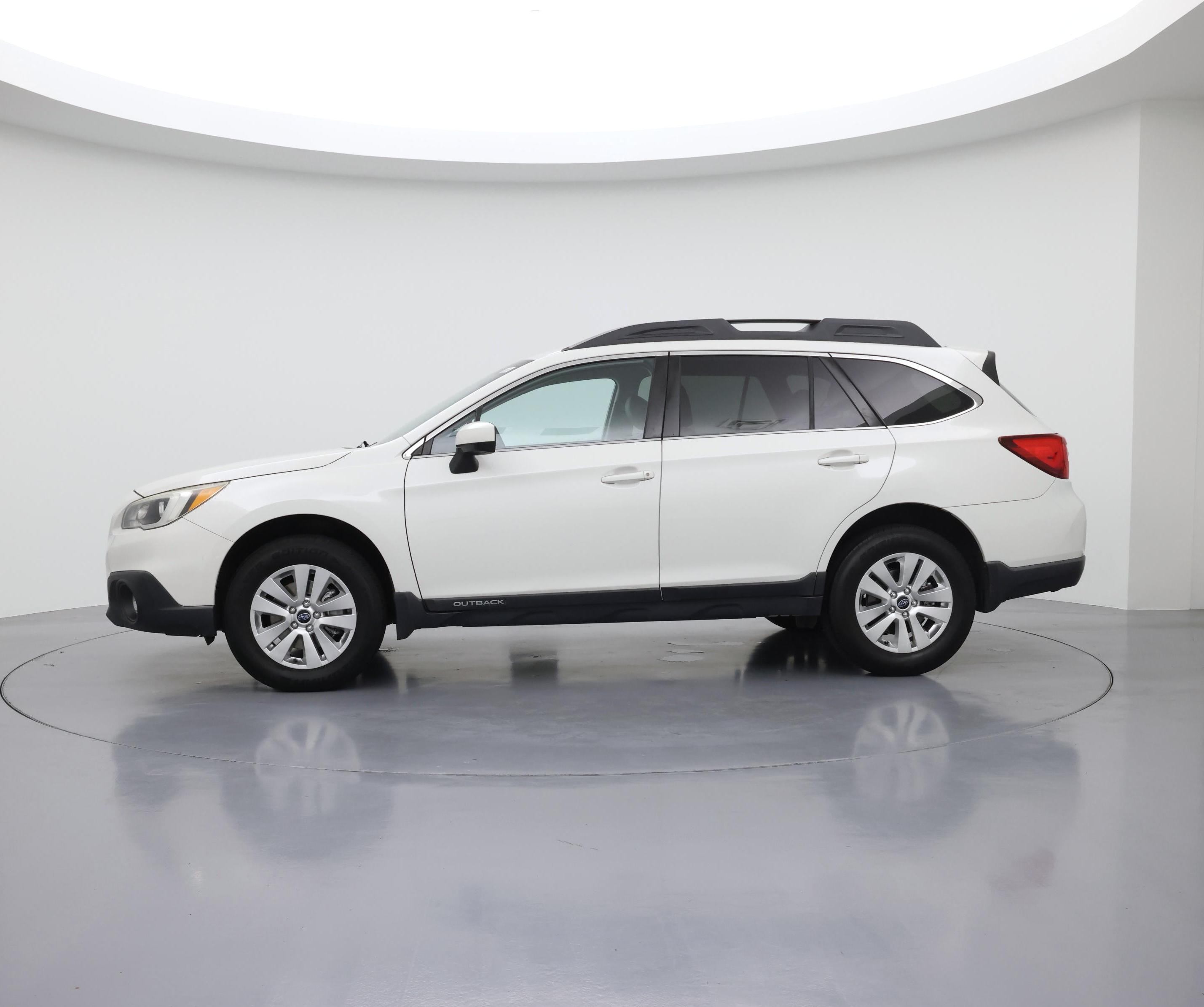 Thumbnail: 2017 Subaru Outback - 3