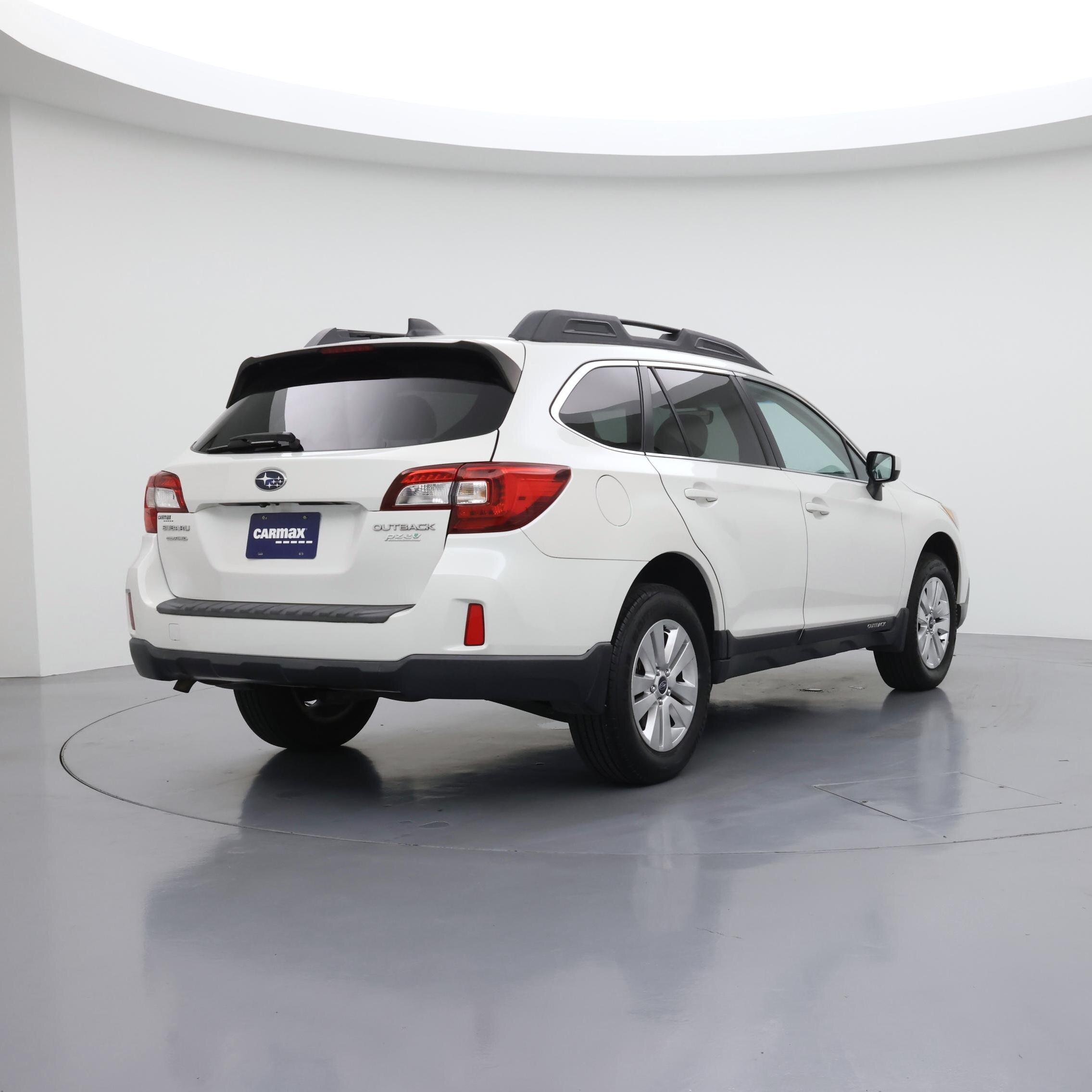 Thumbnail: 2017 Subaru Outback - 8