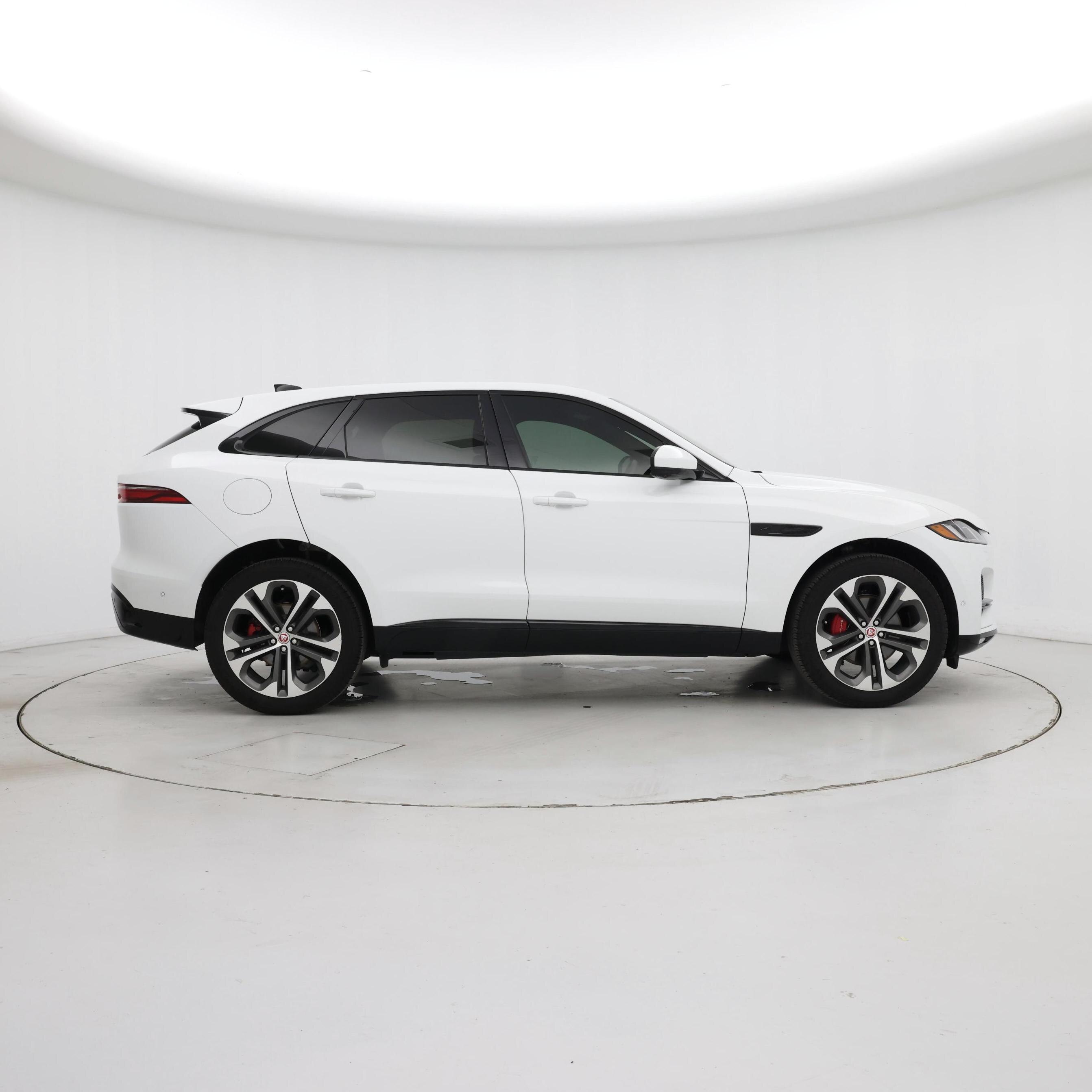 Thumbnail: 2021 Jaguar F-Pace - 7
