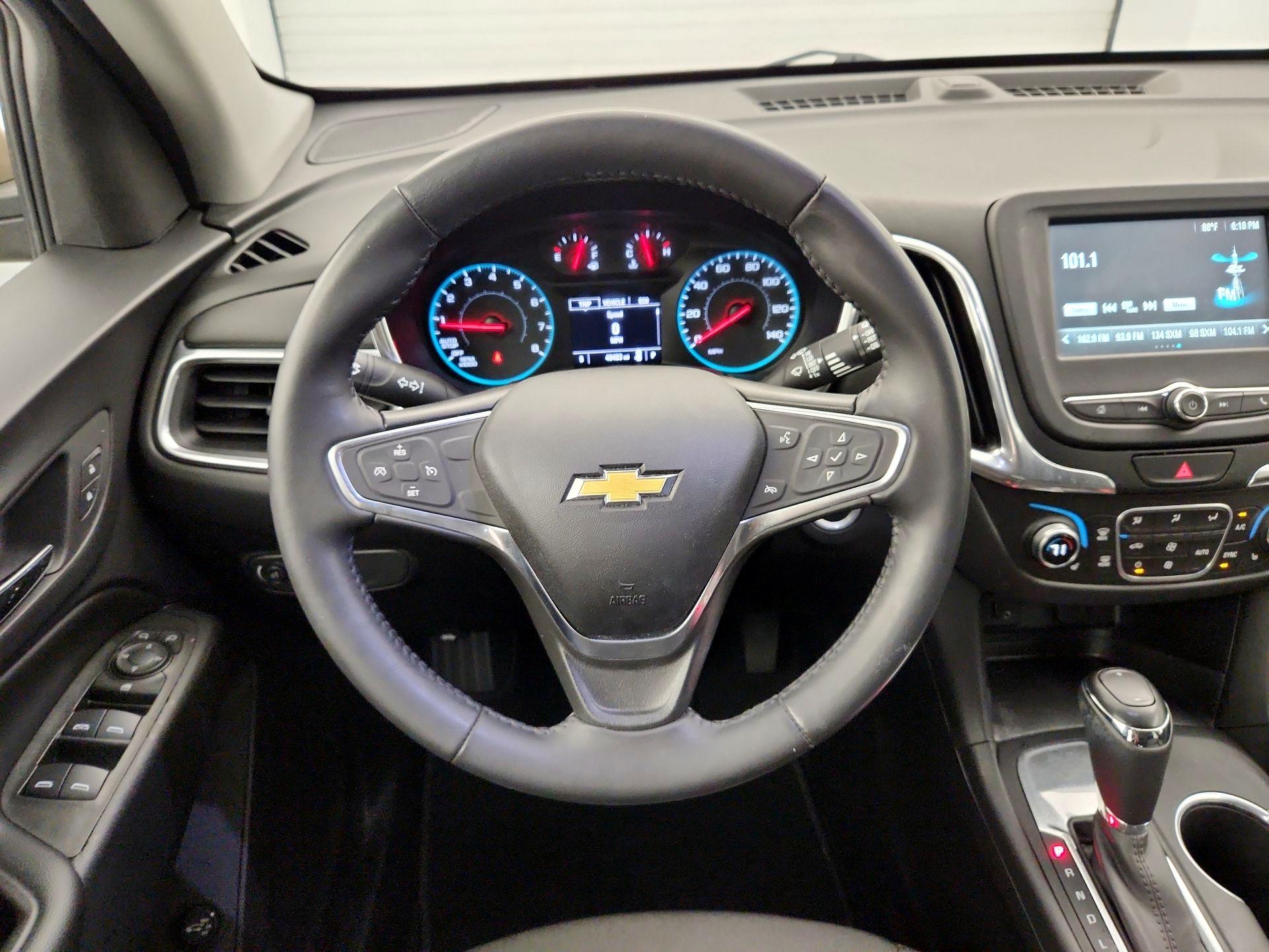 Thumbnail: 2018 Chevrolet Equinox - 10