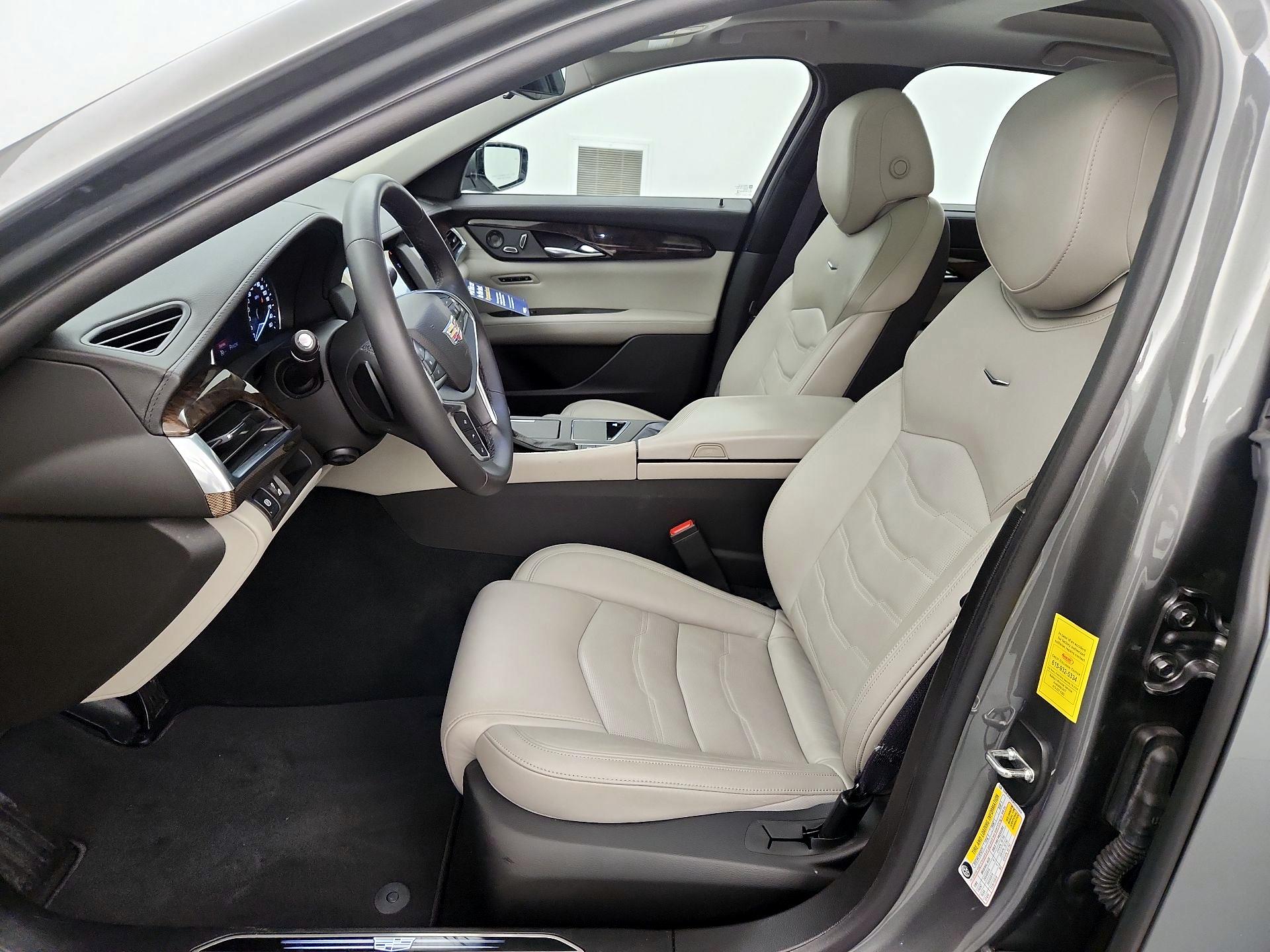 Thumbnail: 2017 Cadillac CT6 - 11