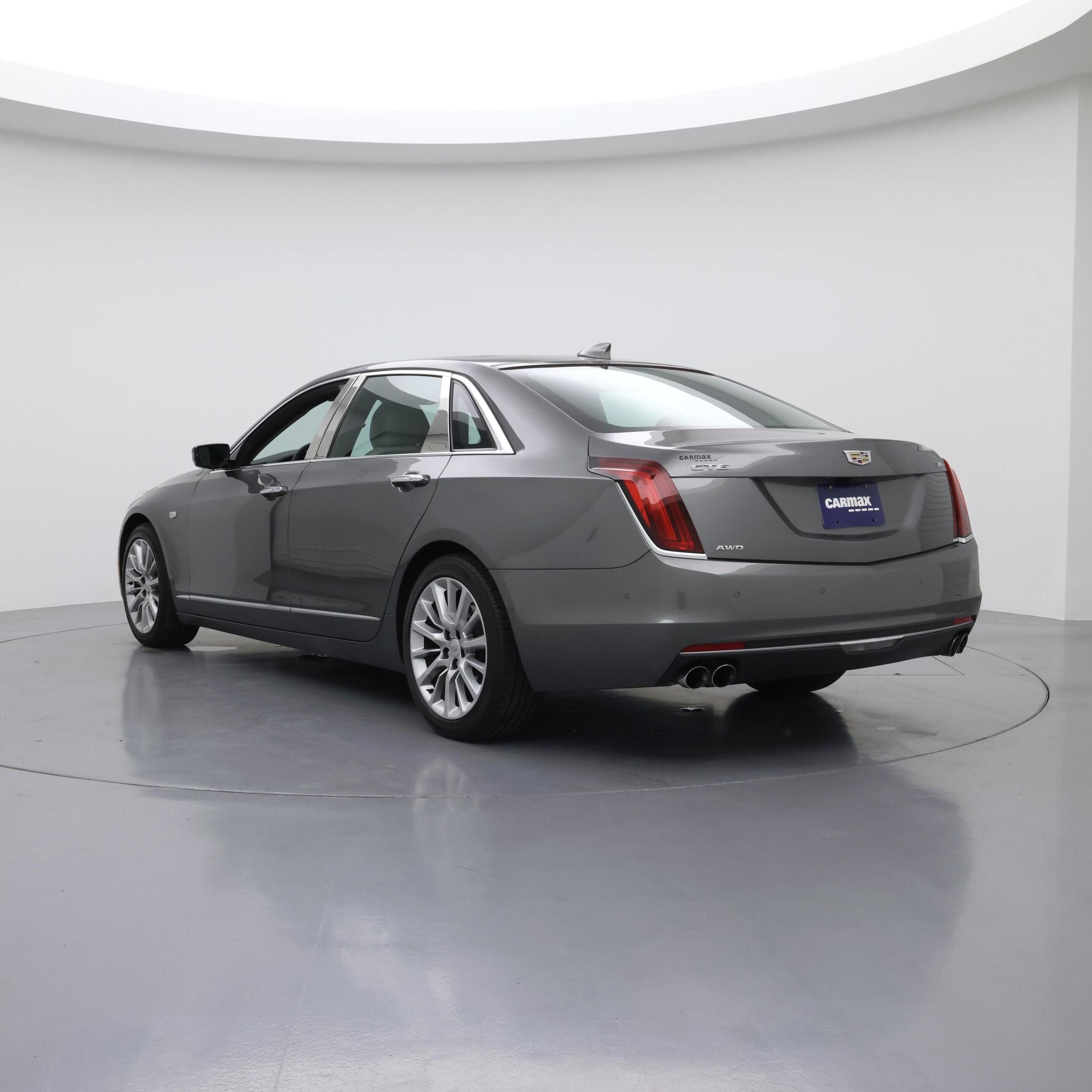 Thumbnail: 2017 Cadillac CT6 - 2