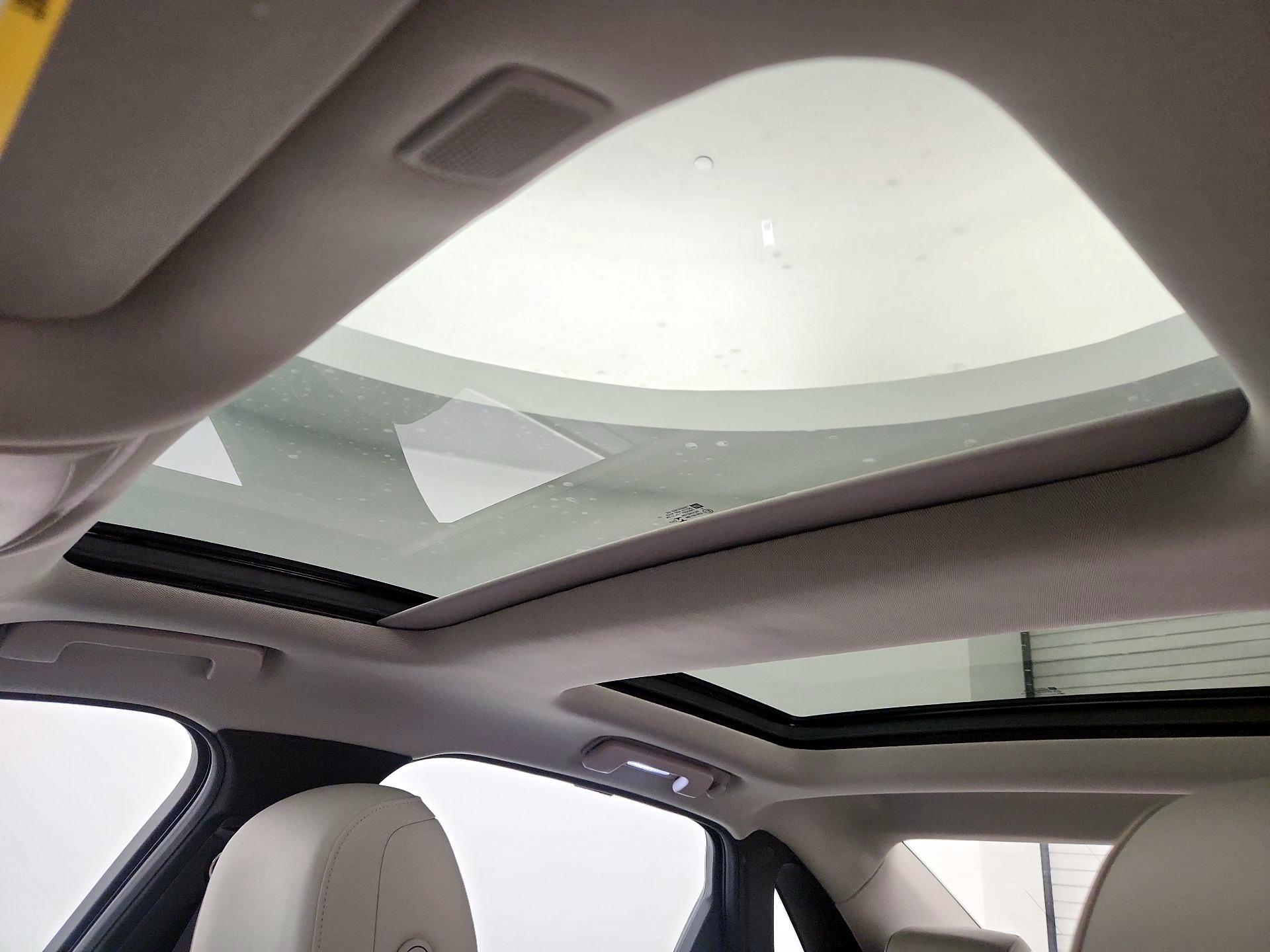 Thumbnail: 2017 Cadillac CT6 - 20