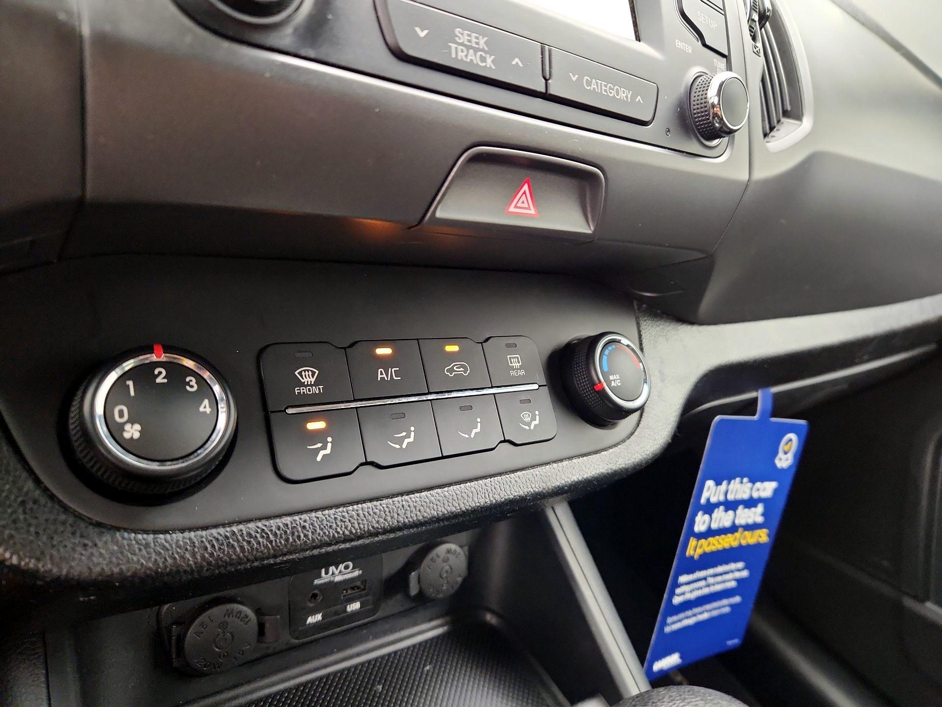 Thumbnail: 2013 Kia Sportage - 16