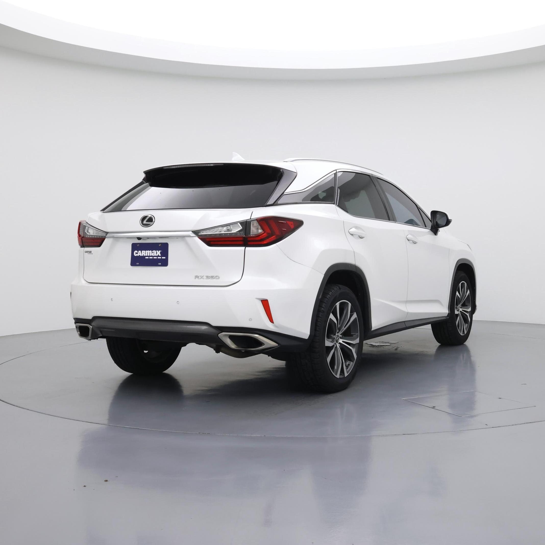 Thumbnail: 2018 Lexus RX - 8
