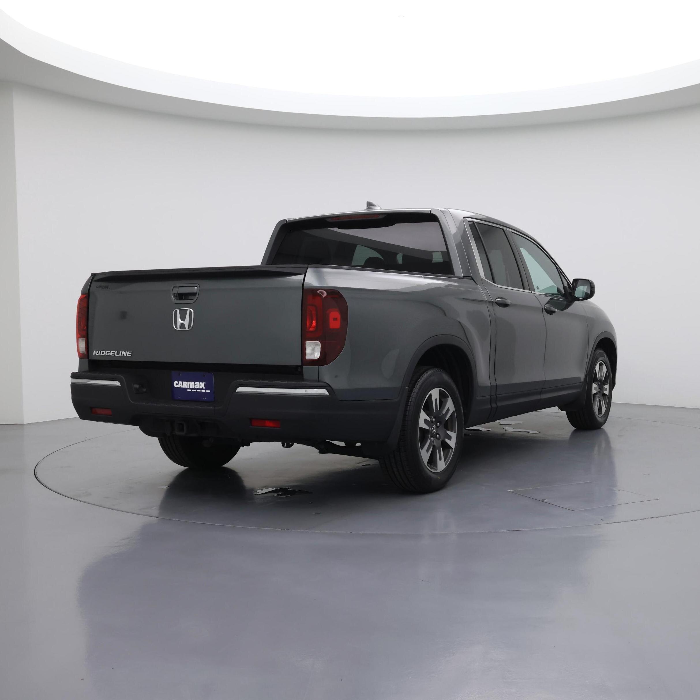 Thumbnail: 2017 Honda Ridgeline - 8