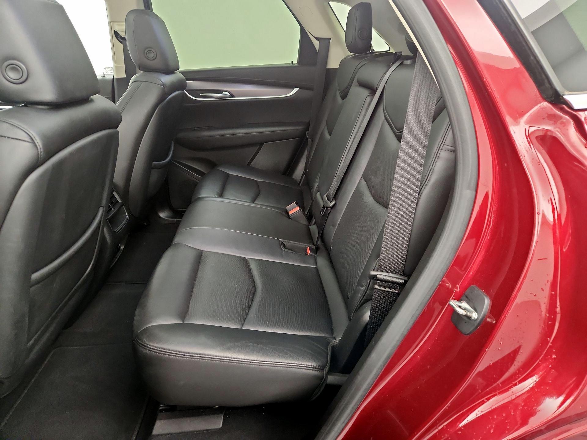 Thumbnail: 2018 Cadillac XT5 - 20