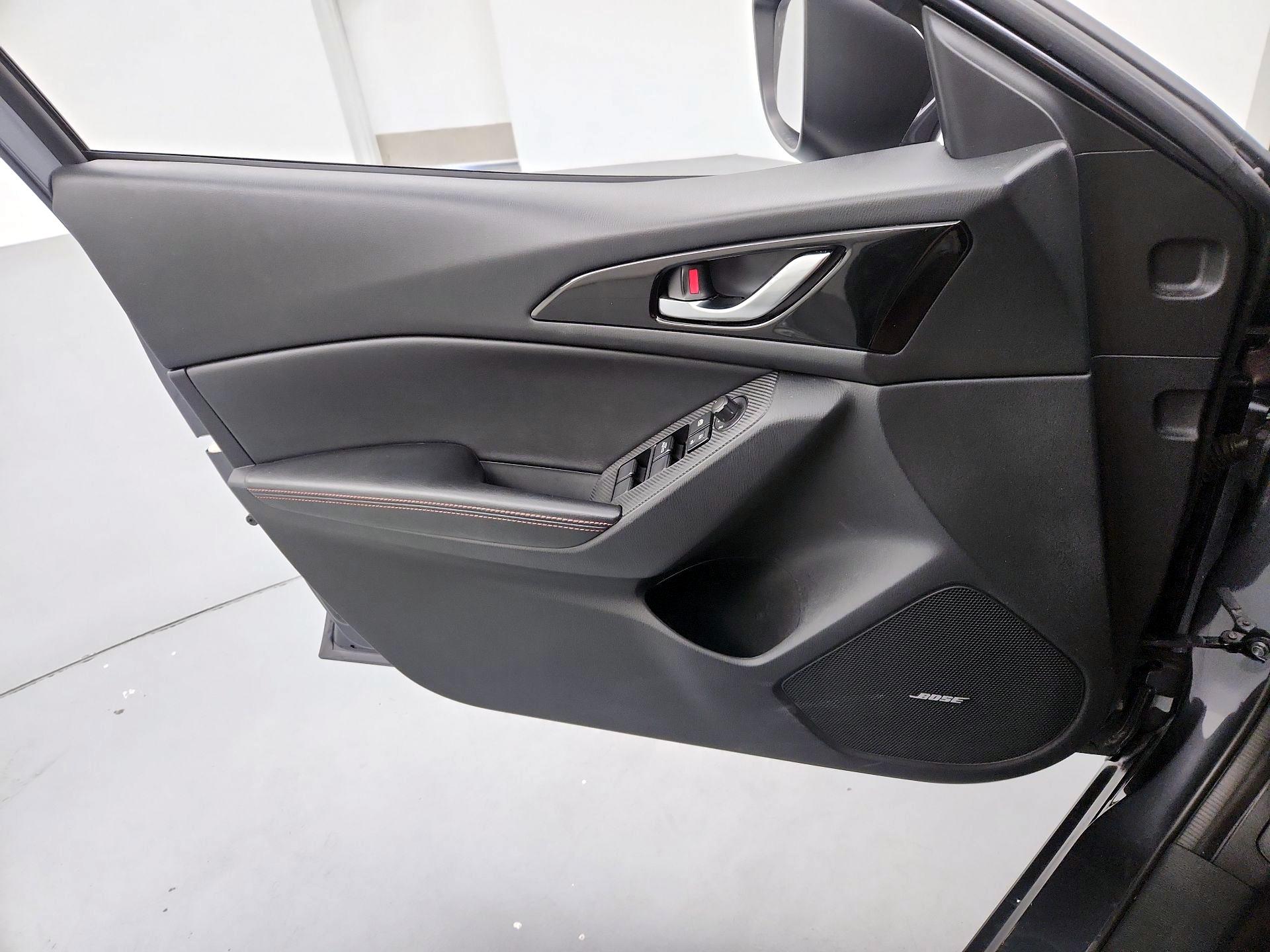 Thumbnail: 2014 Mazda Mazda3 - 12