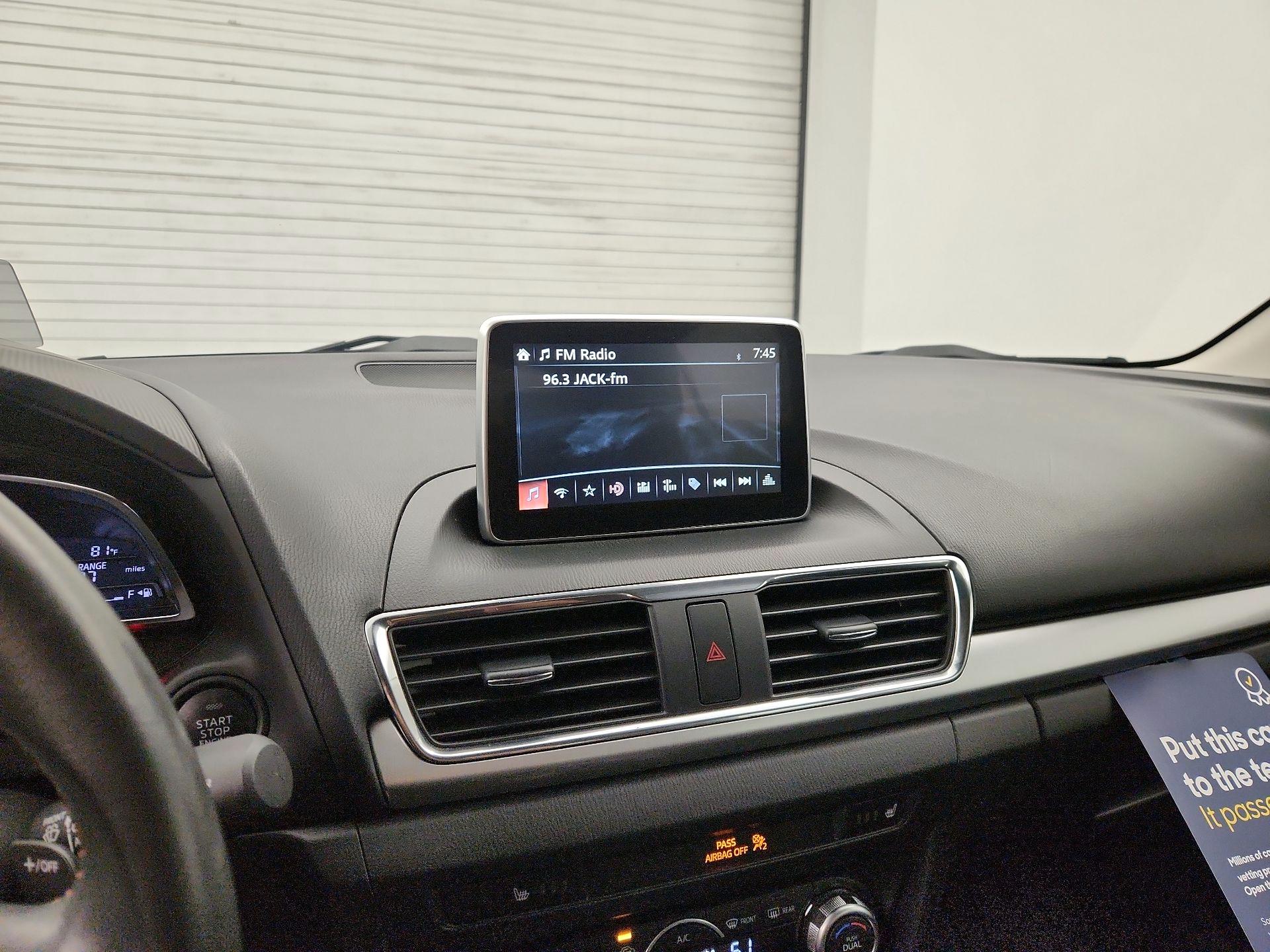 Thumbnail: 2014 Mazda Mazda3 - 15