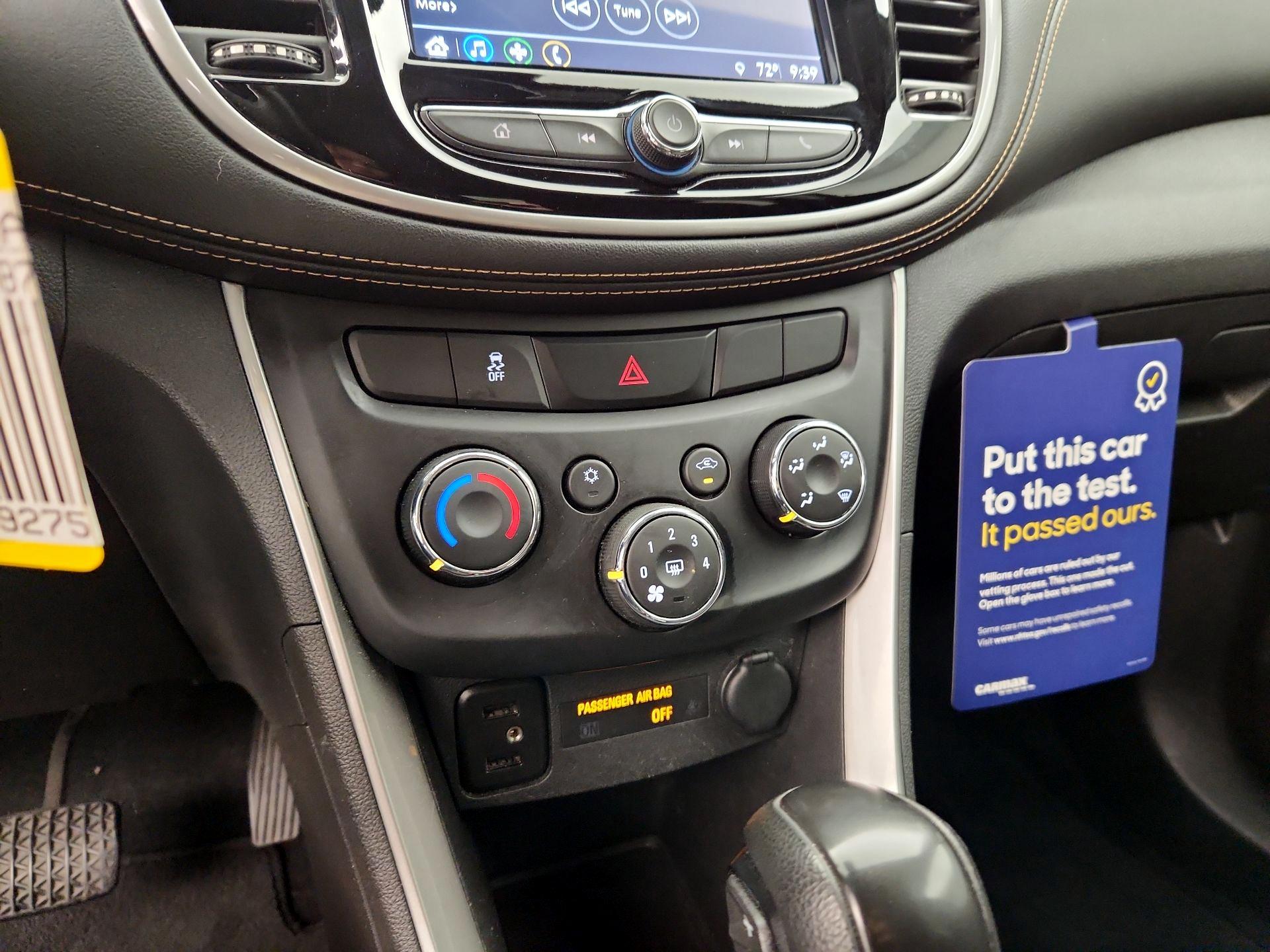 Thumbnail: 2018 Chevrolet Trax - 16