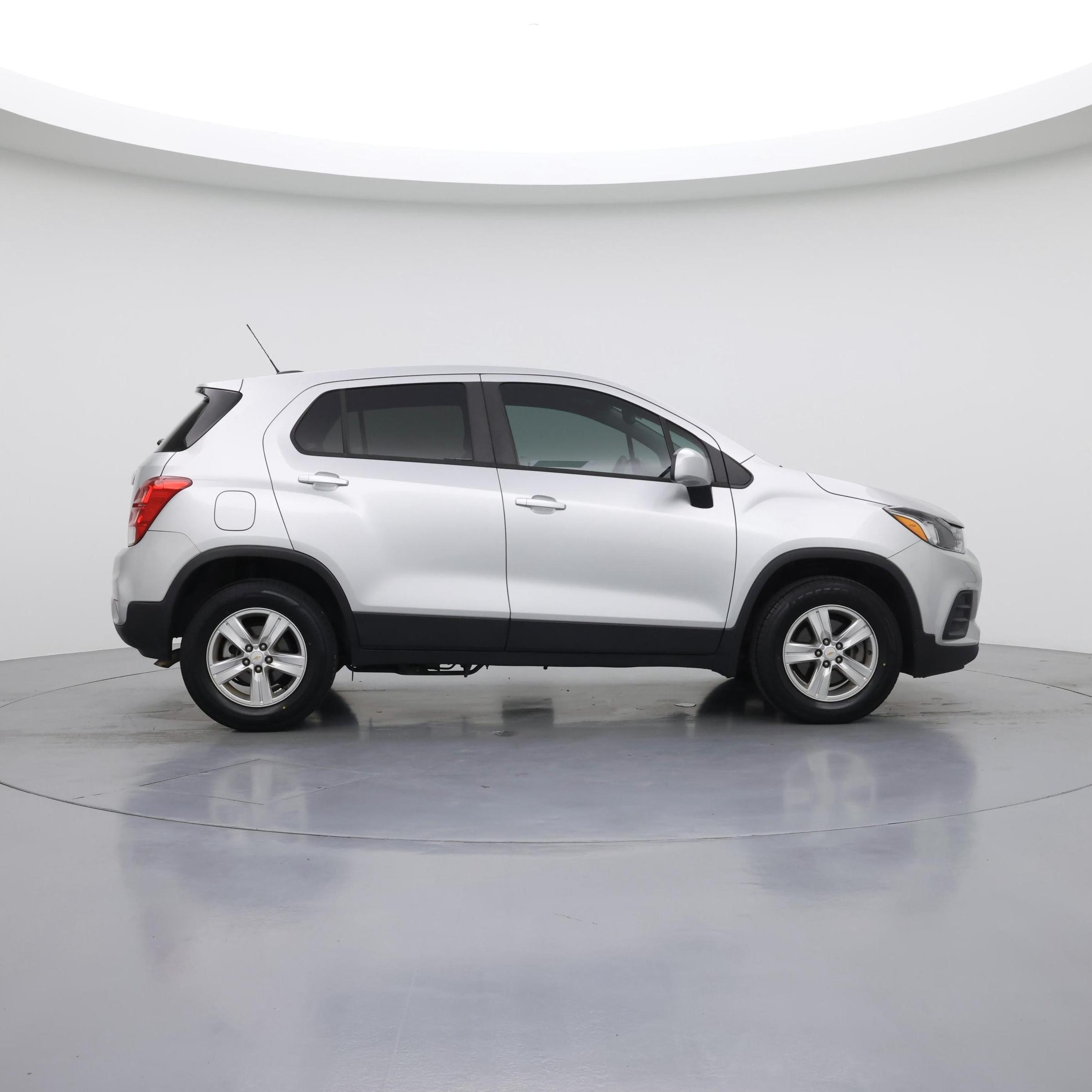 Thumbnail: 2018 Chevrolet Trax - 7