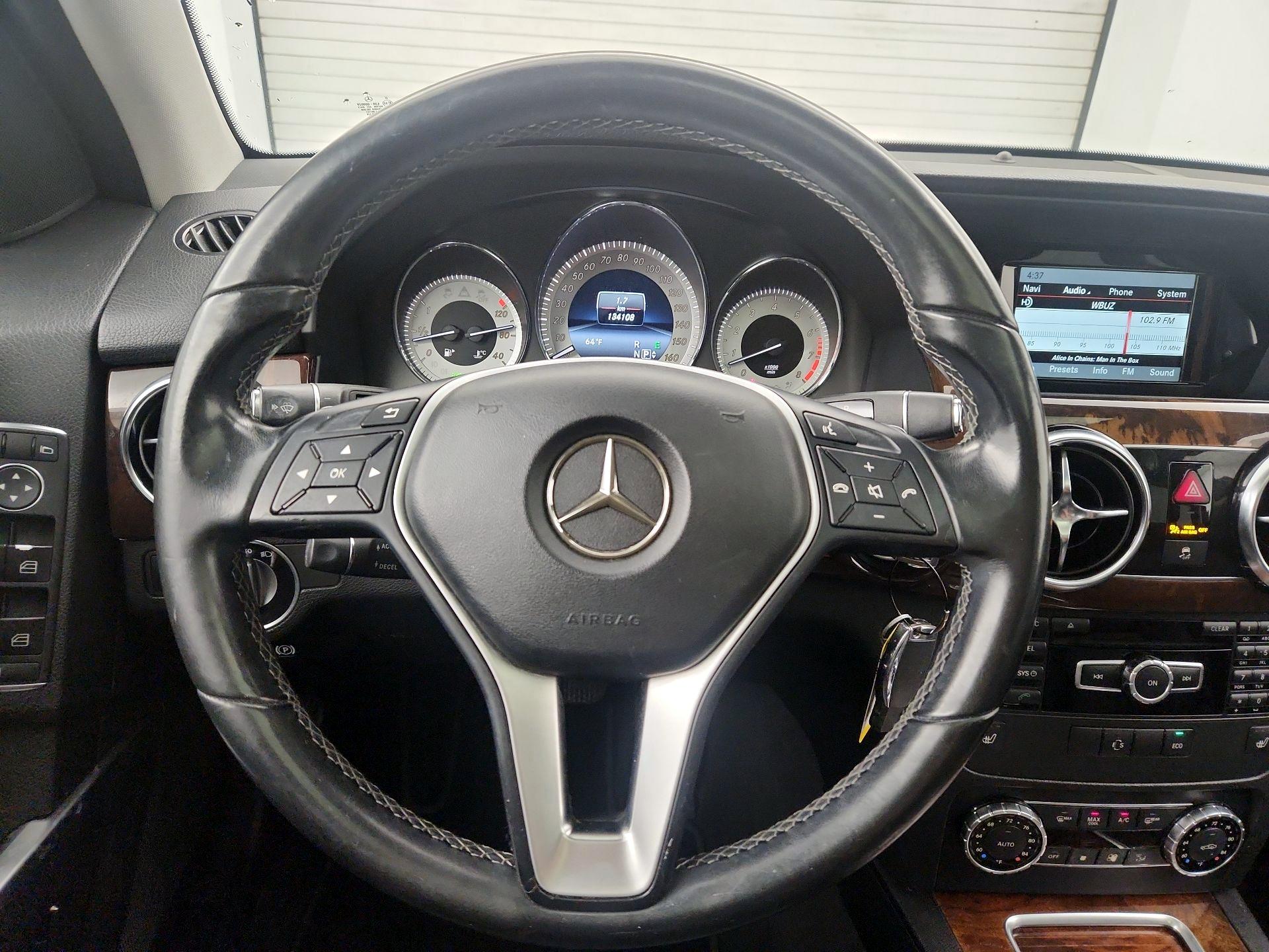 Thumbnail: 2015 Mercedes-Benz GLK - 10
