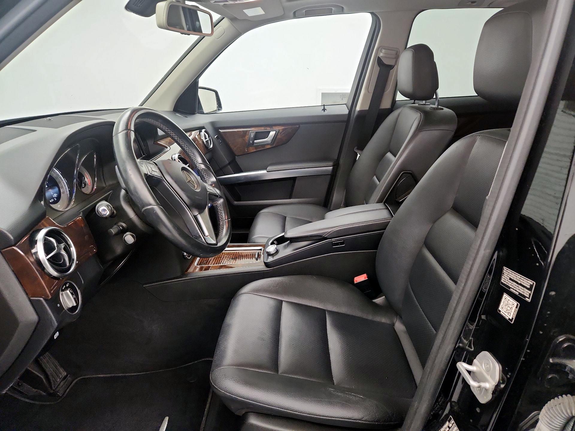 Thumbnail: 2015 Mercedes-Benz GLK - 11