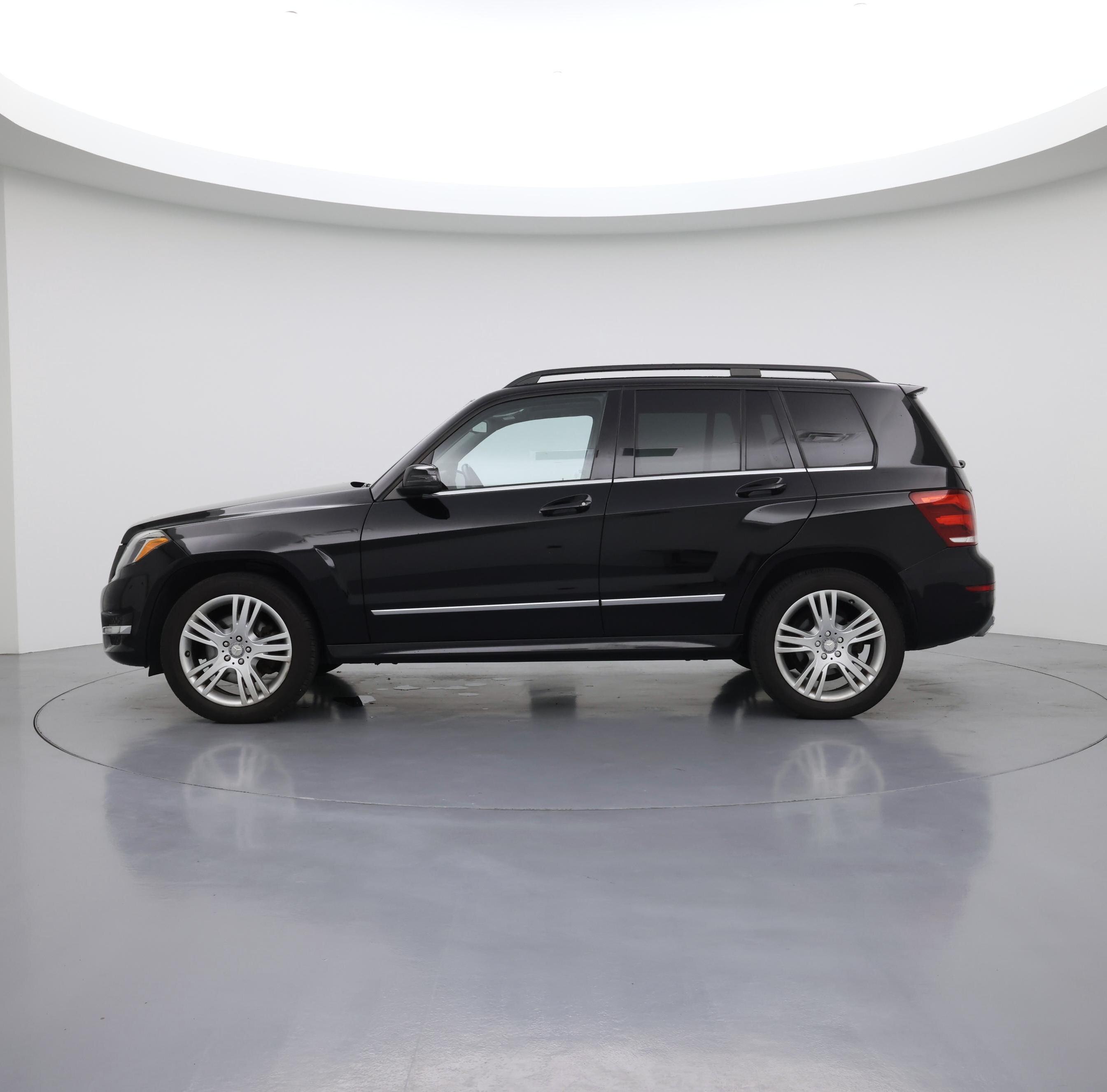 Thumbnail: 2015 Mercedes-Benz GLK - 3