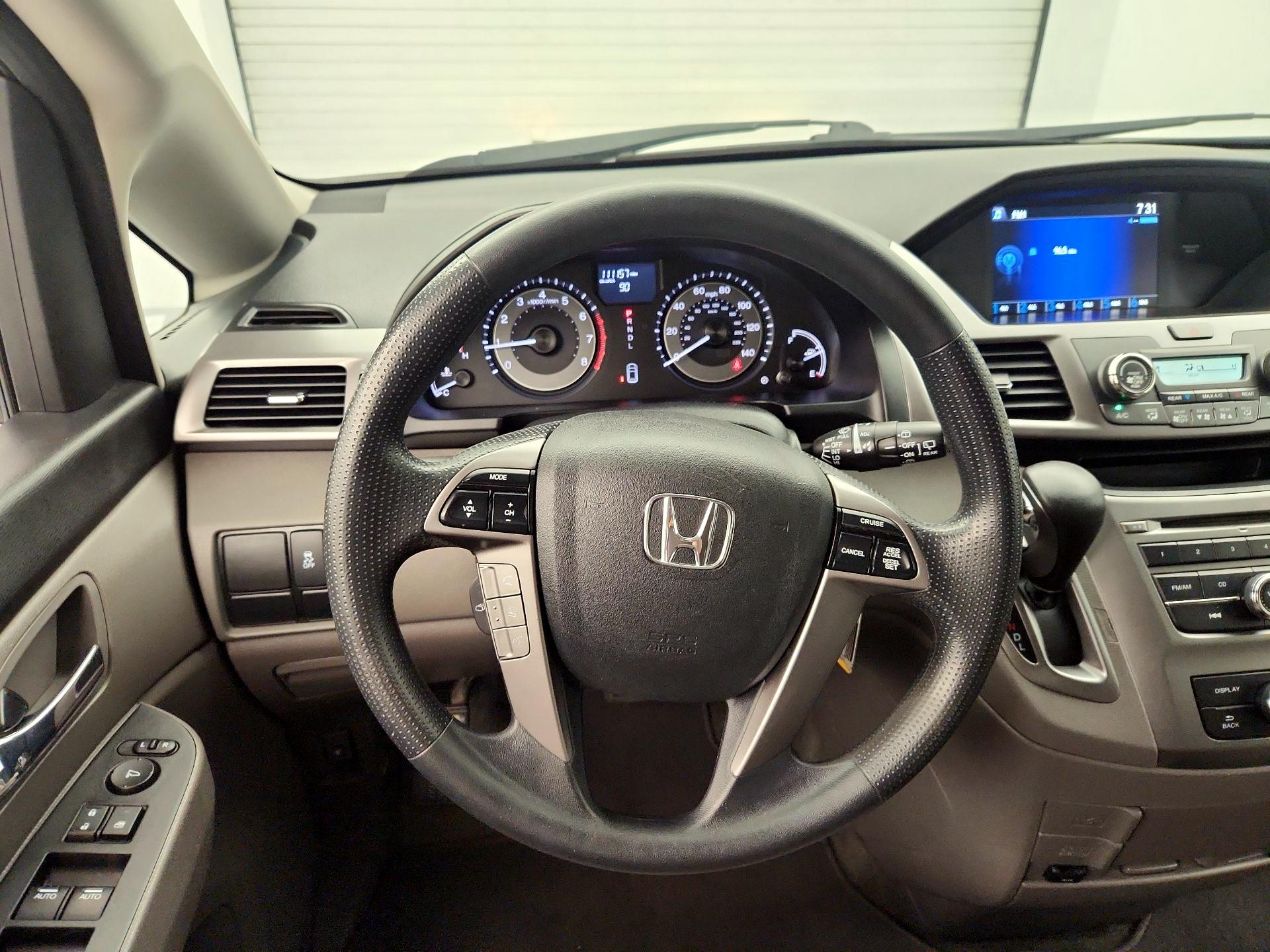 Thumbnail: 2016 Honda Odyssey - 10