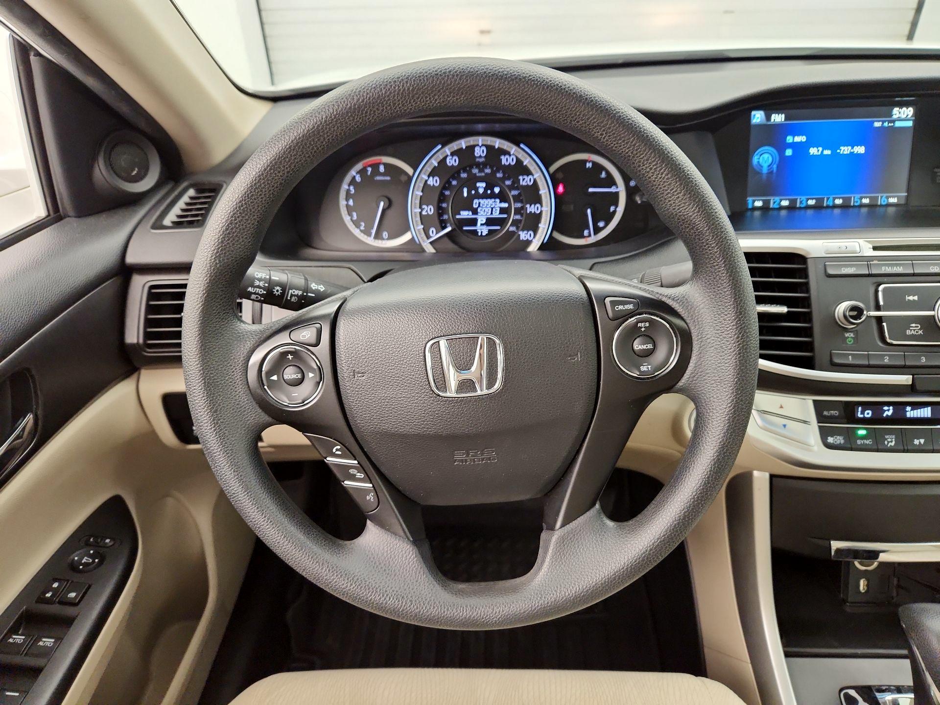 Thumbnail: 2015 Honda Accord - 10