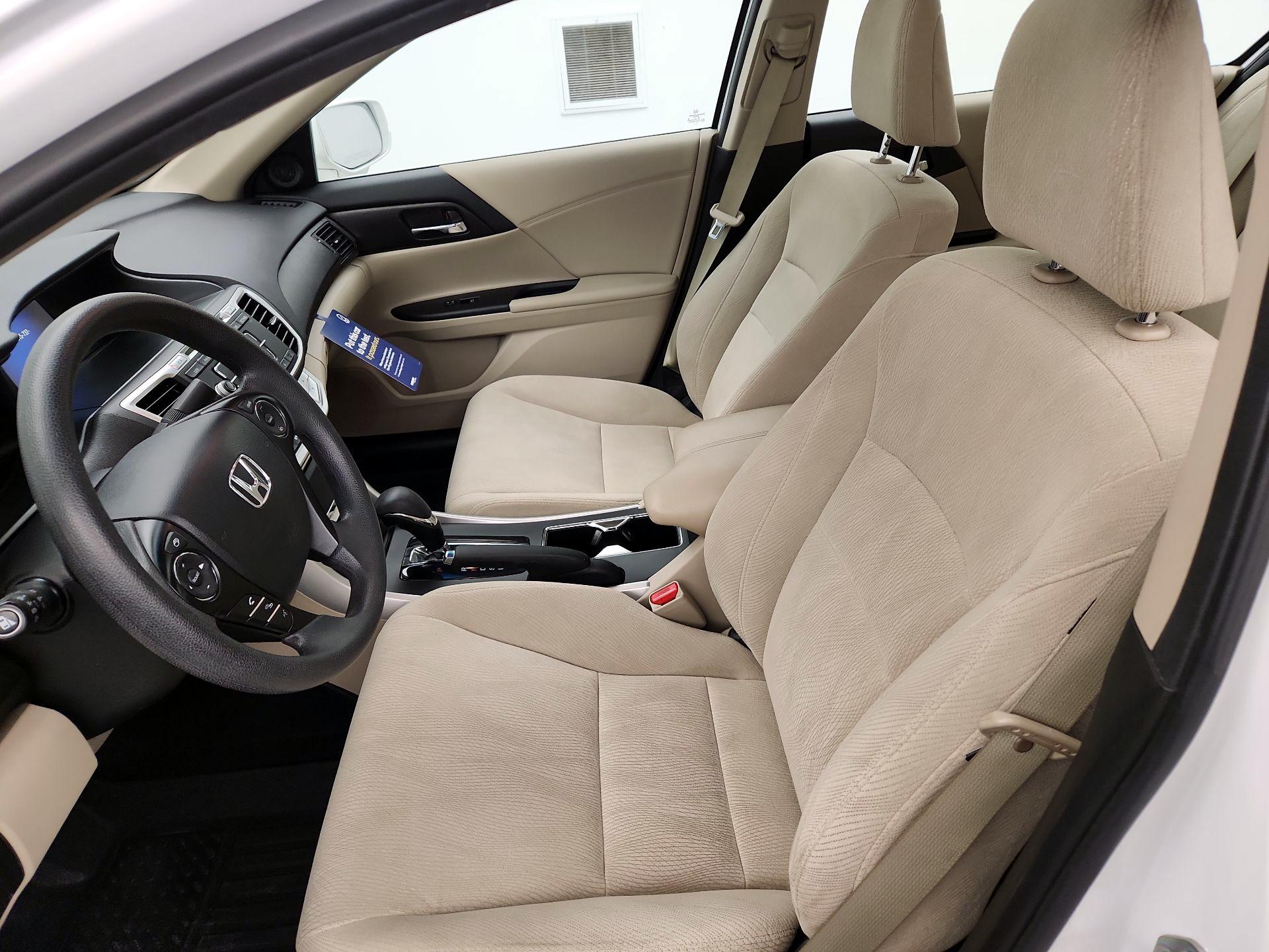 Thumbnail: 2015 Honda Accord - 11