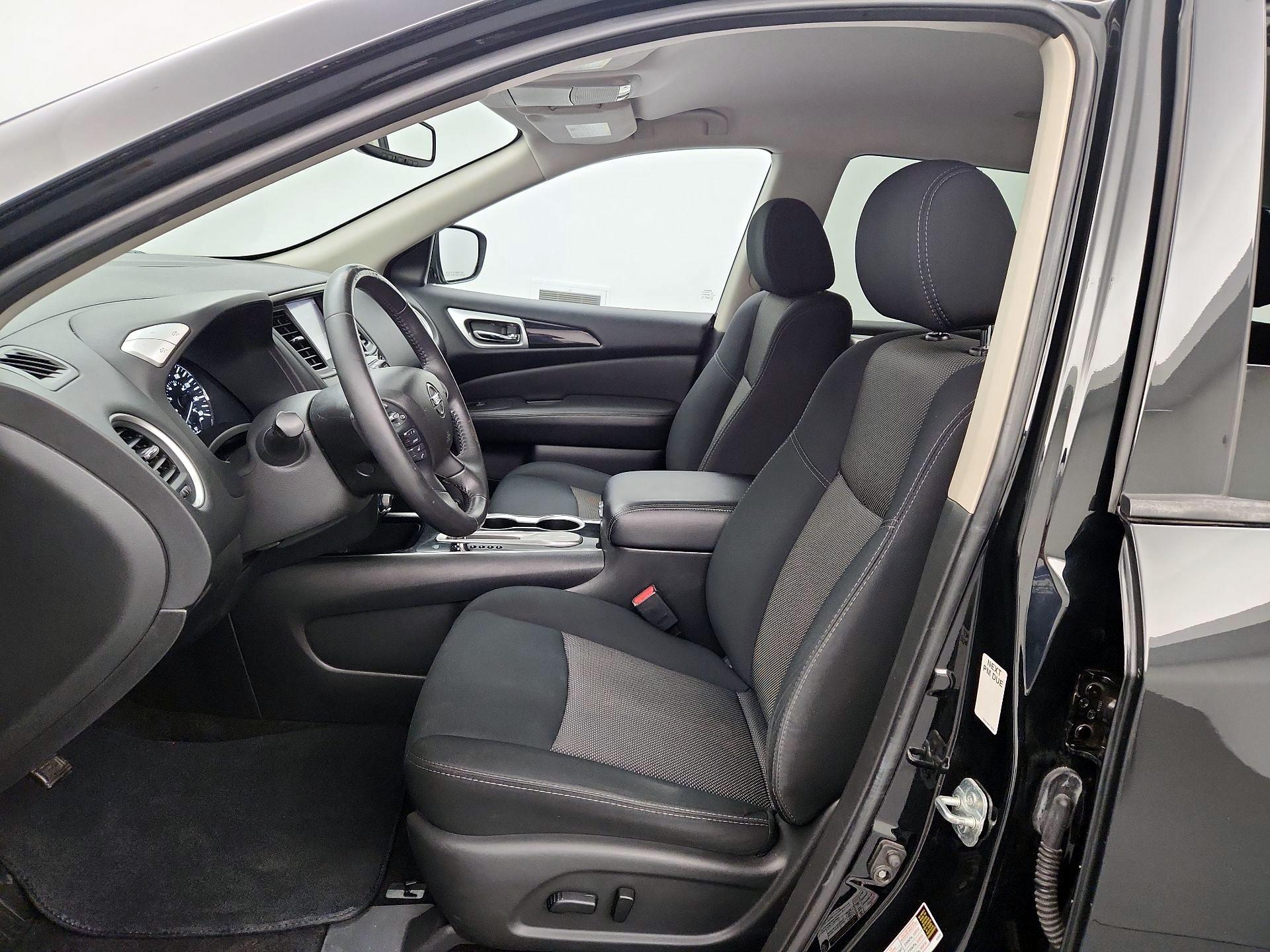 Thumbnail: 2018 Nissan Pathfinder - 11