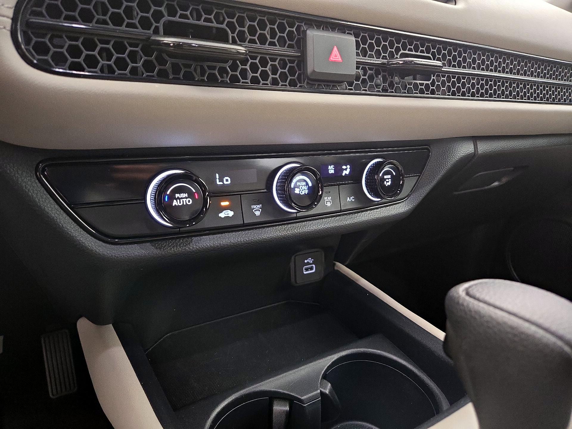 Thumbnail: 2024 Honda HR-V - 16