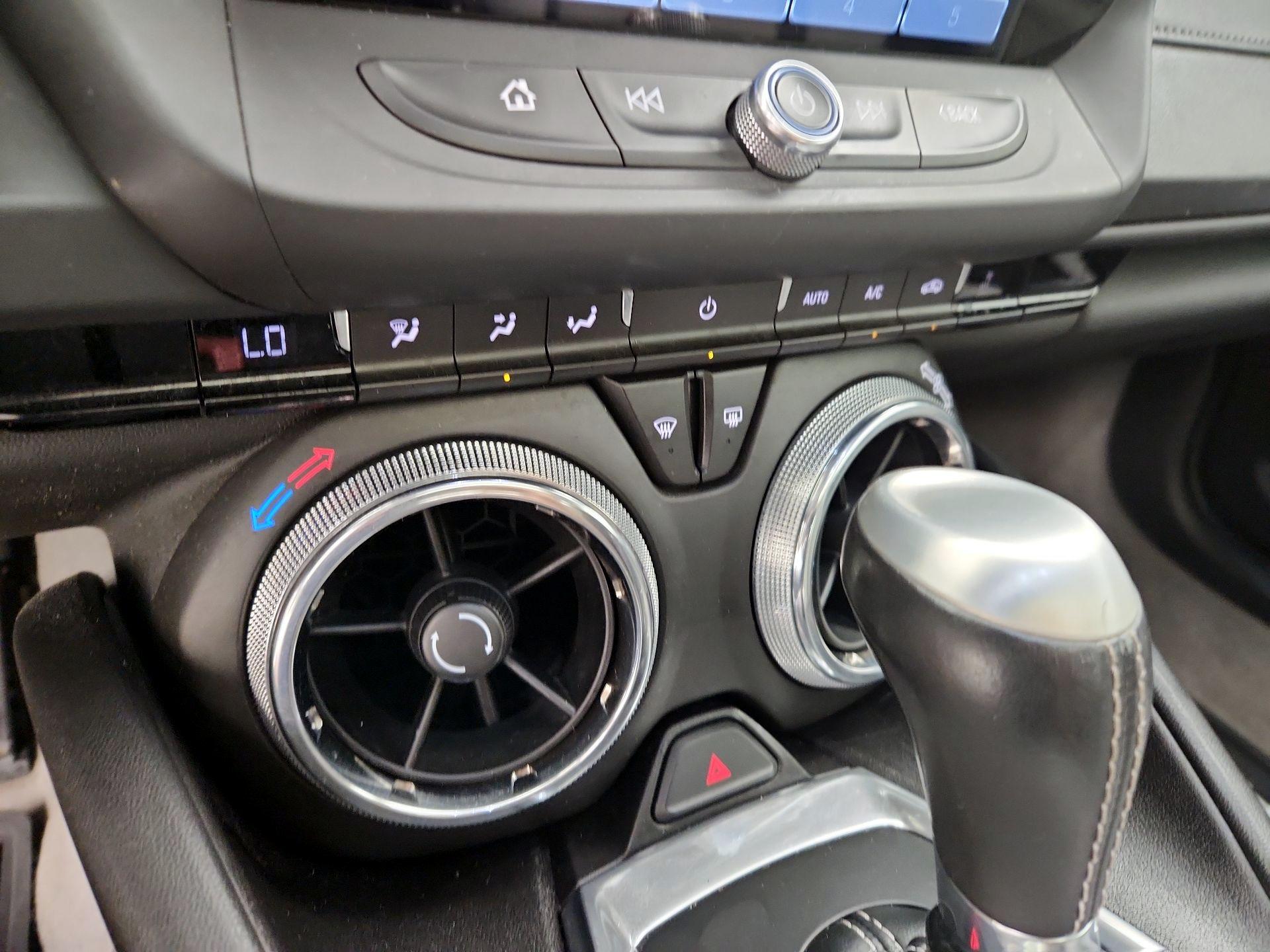 Thumbnail: 2017 Chevrolet Camaro - 15