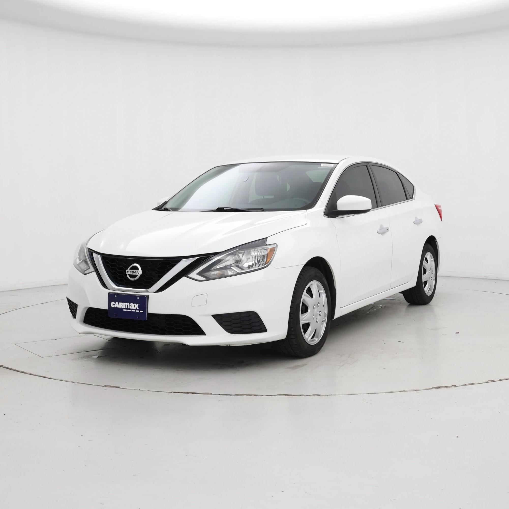 Thumbnail: 2017 Nissan Sentra - 4