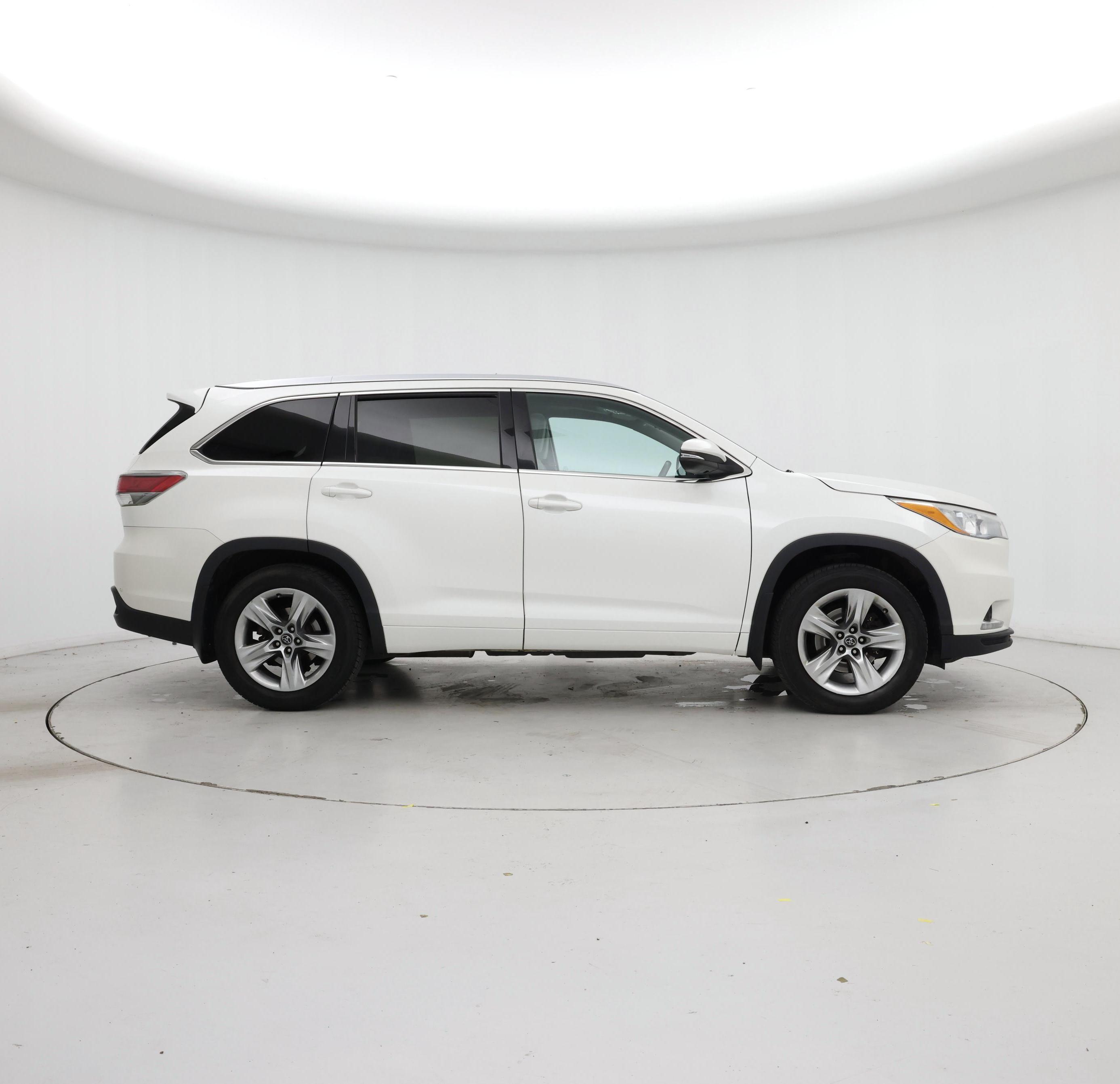 Thumbnail: 2016 Toyota Highlander - 7