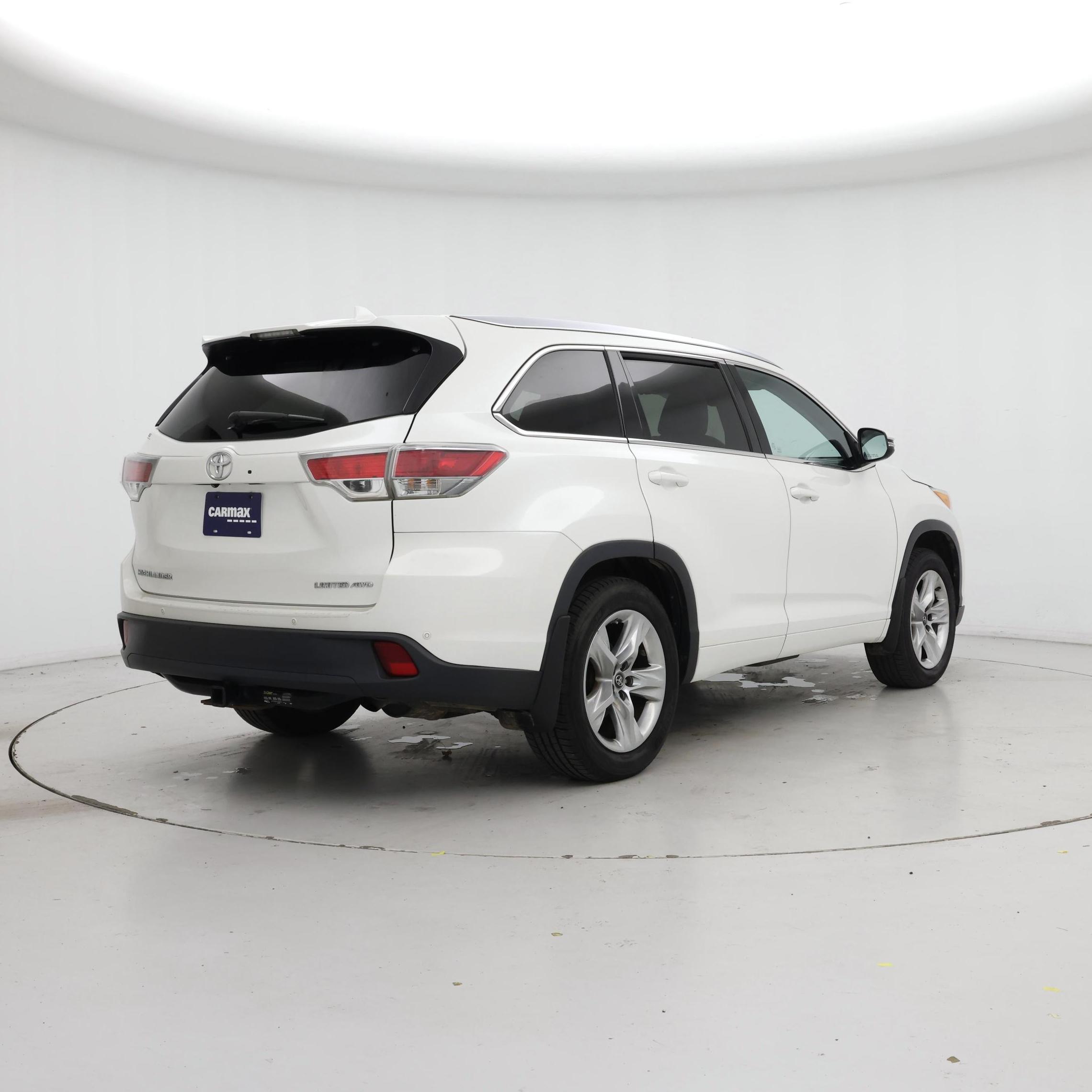 Thumbnail: 2016 Toyota Highlander - 8