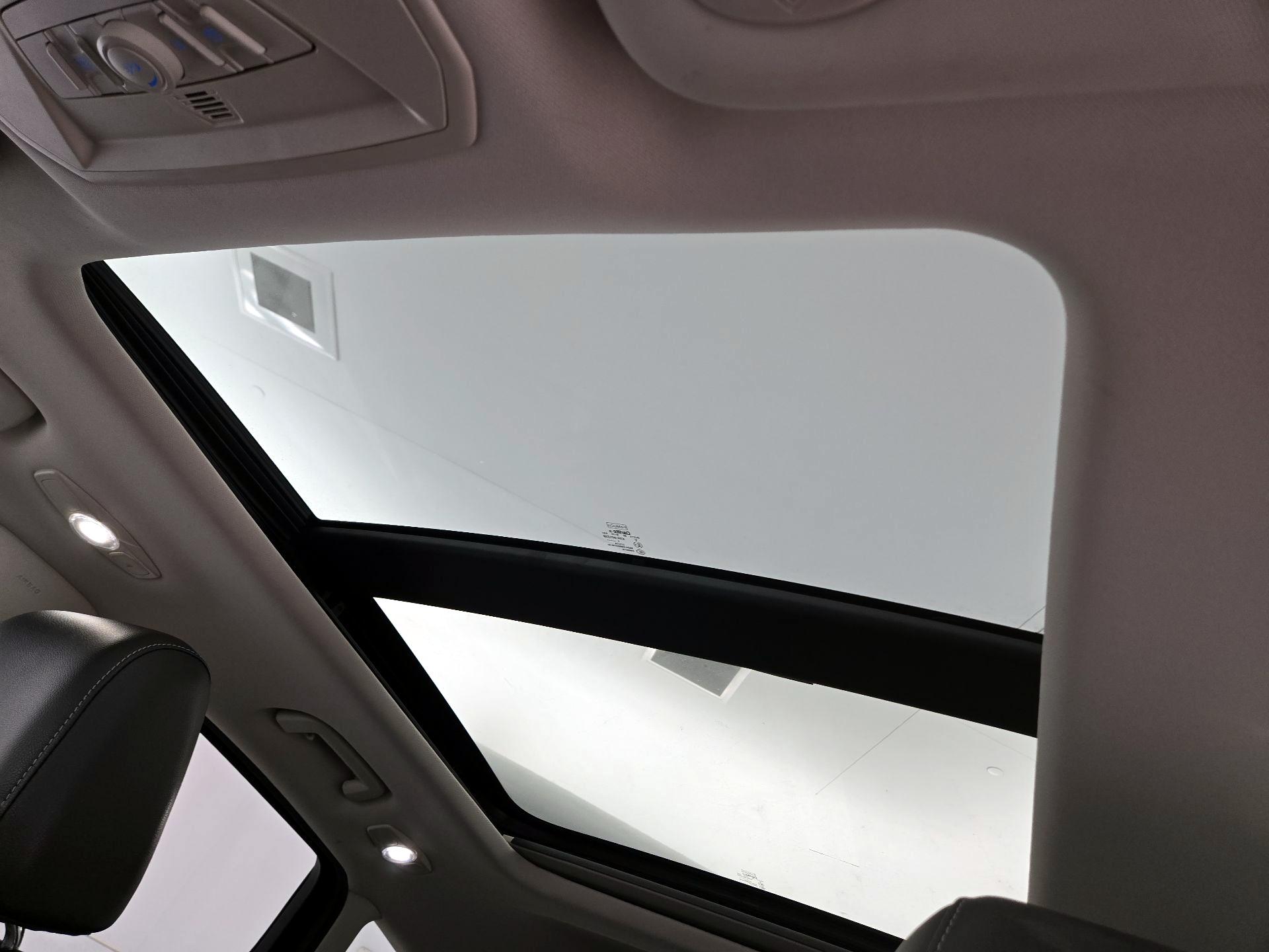 Thumbnail: 2013 Ford Escape - 19