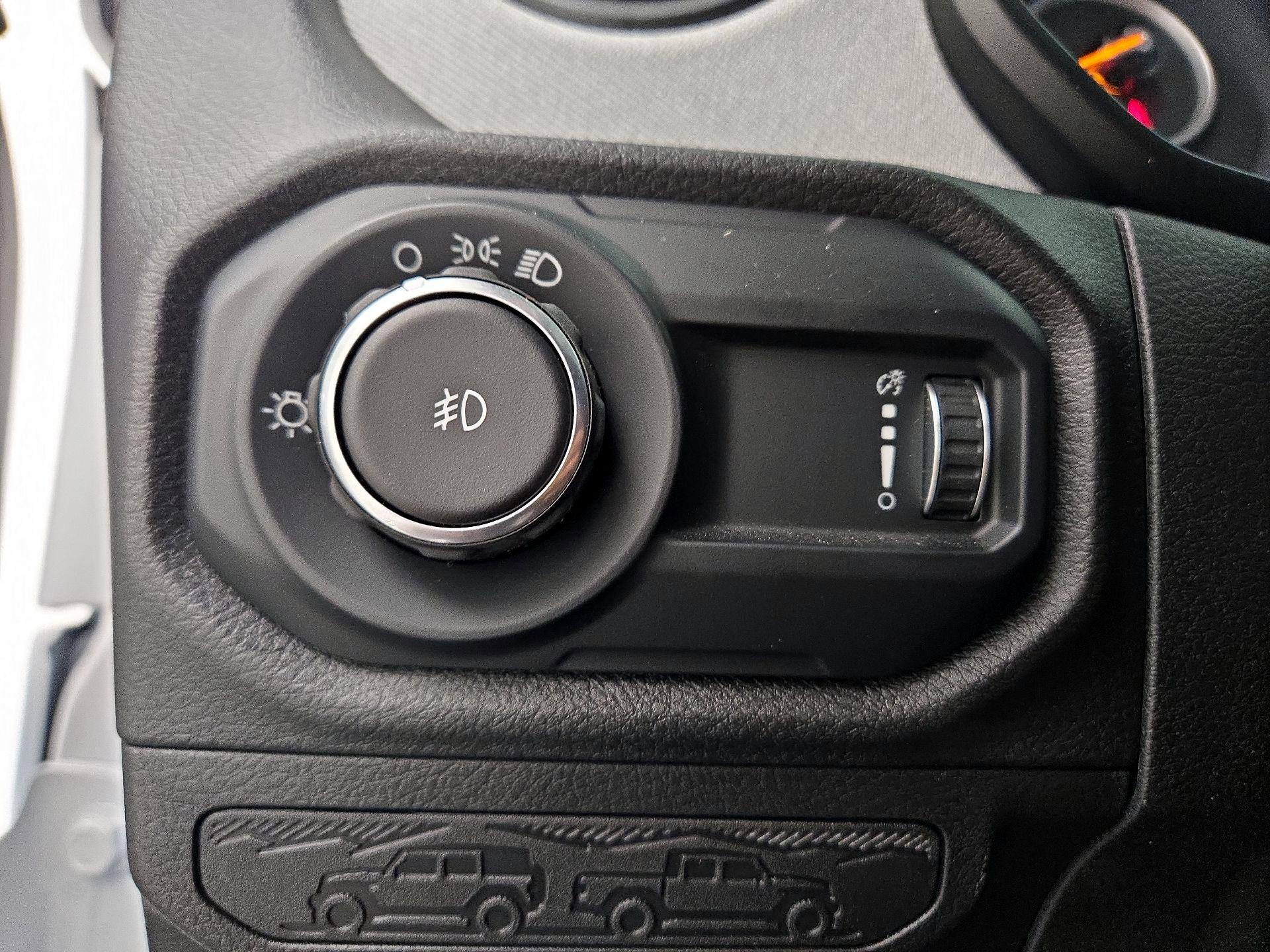 Thumbnail: 2025 Jeep Wrangler - 13