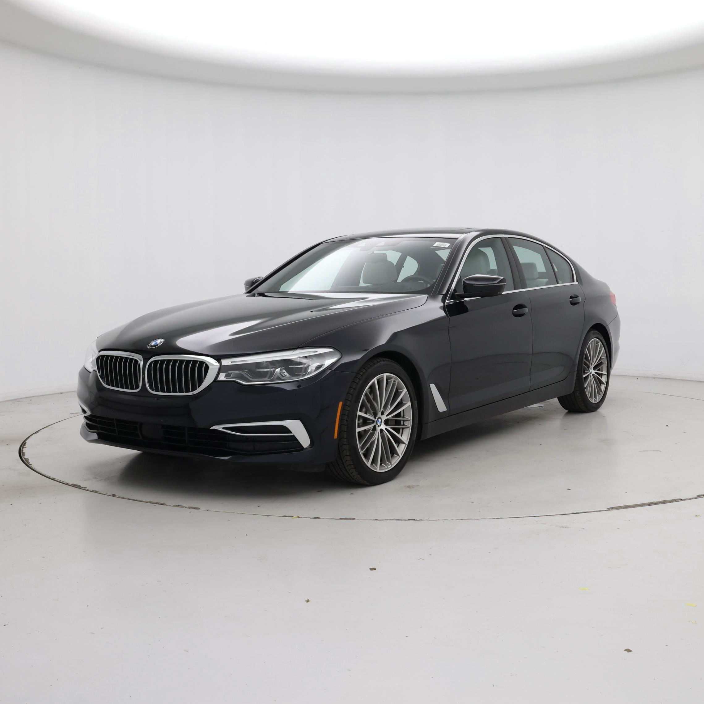 Thumbnail: 2019 BMW 5 Series - 4