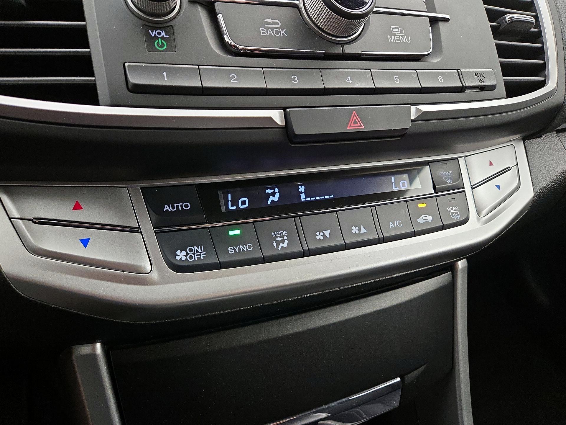 Thumbnail: 2014 Honda Accord - 16
