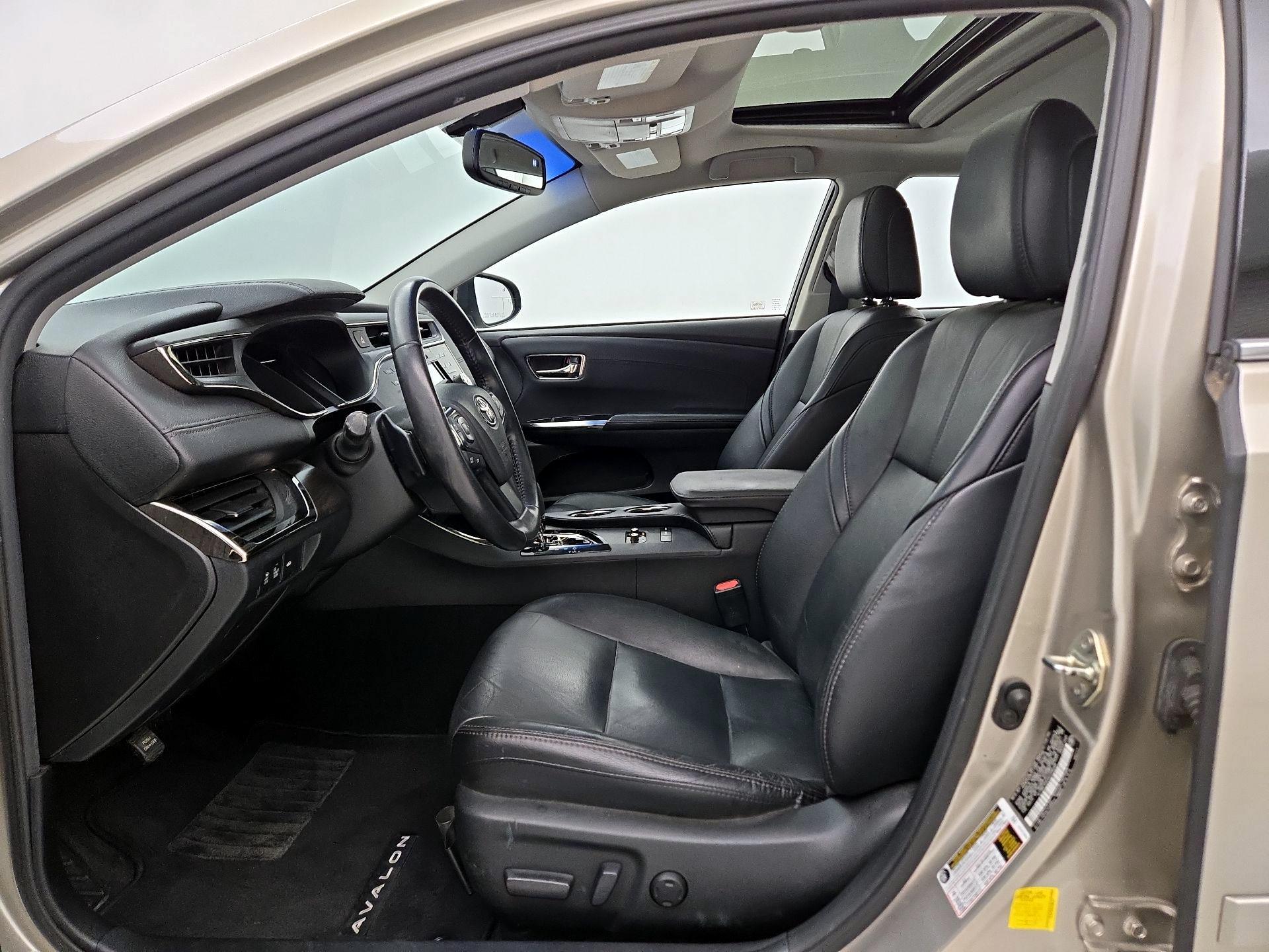 Thumbnail: 2016 Toyota Avalon - 11