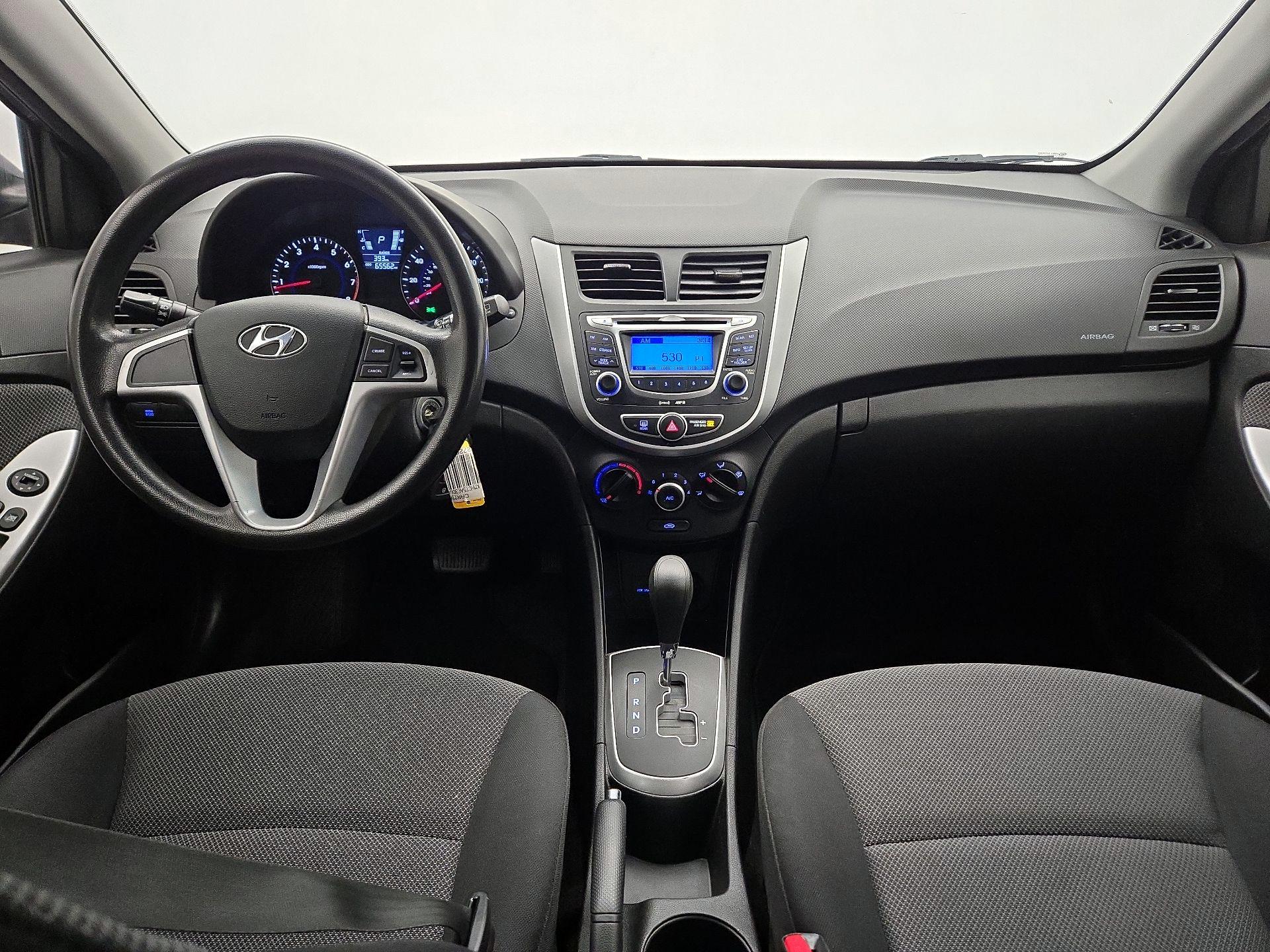 Thumbnail: 2013 Hyundai Accent - 9