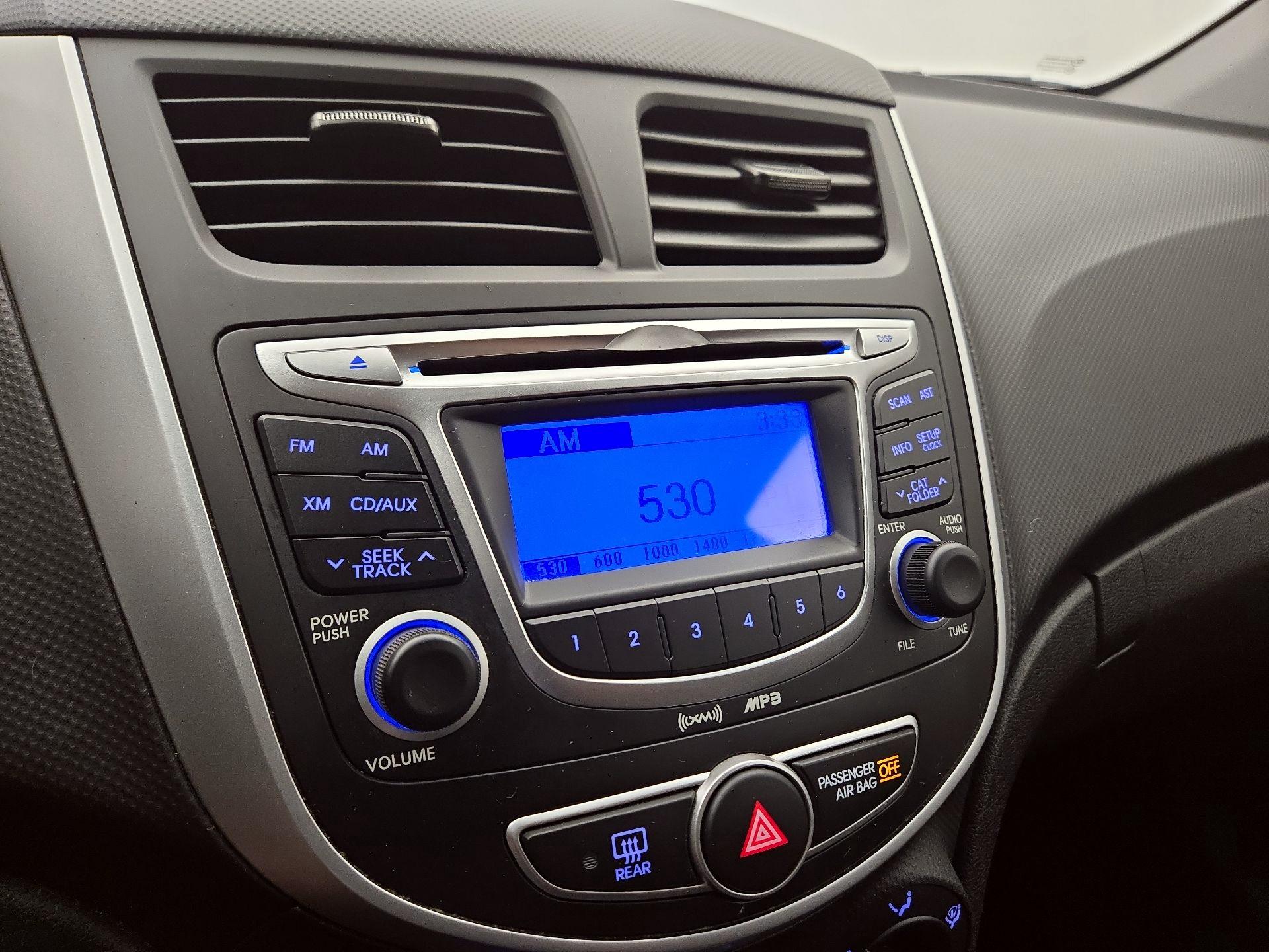 Thumbnail: 2013 Hyundai Accent - 14