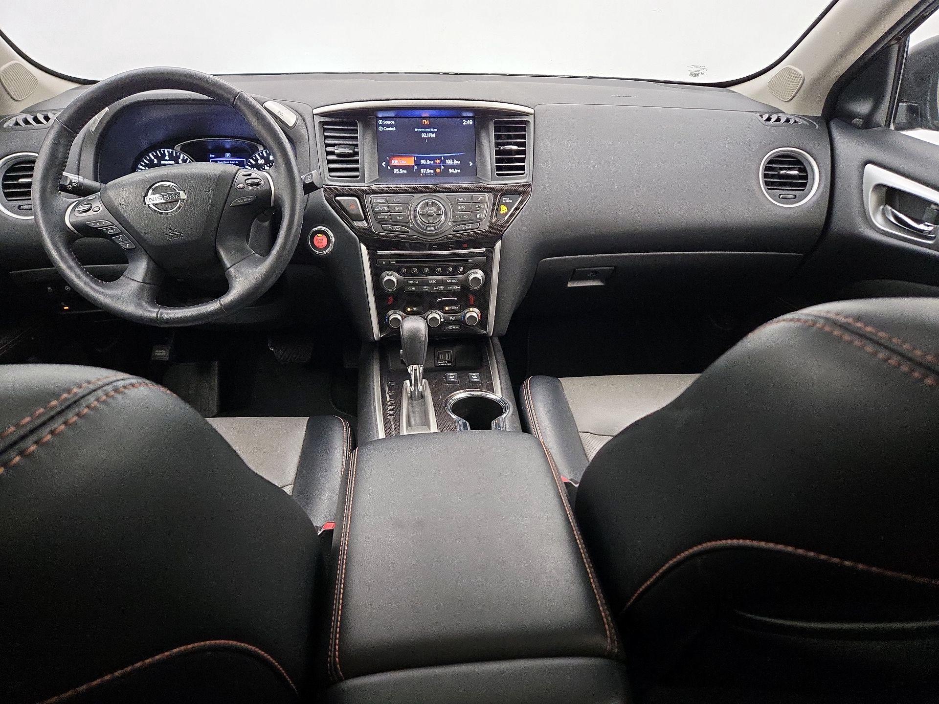 Thumbnail: 2019 Nissan Pathfinder - 9