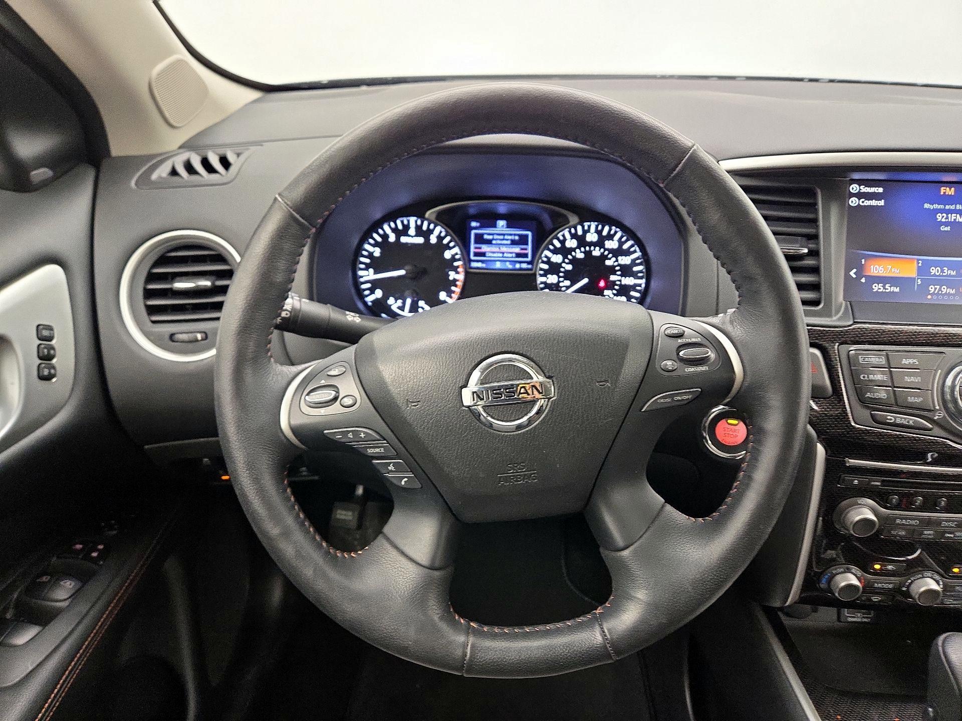 Thumbnail: 2019 Nissan Pathfinder - 10