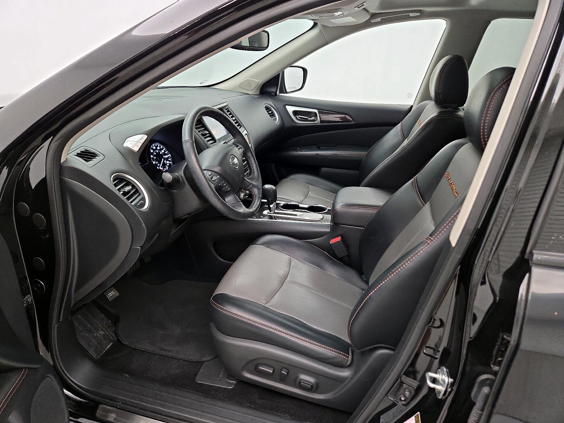 Thumbnail: 2019 Nissan Pathfinder - 11