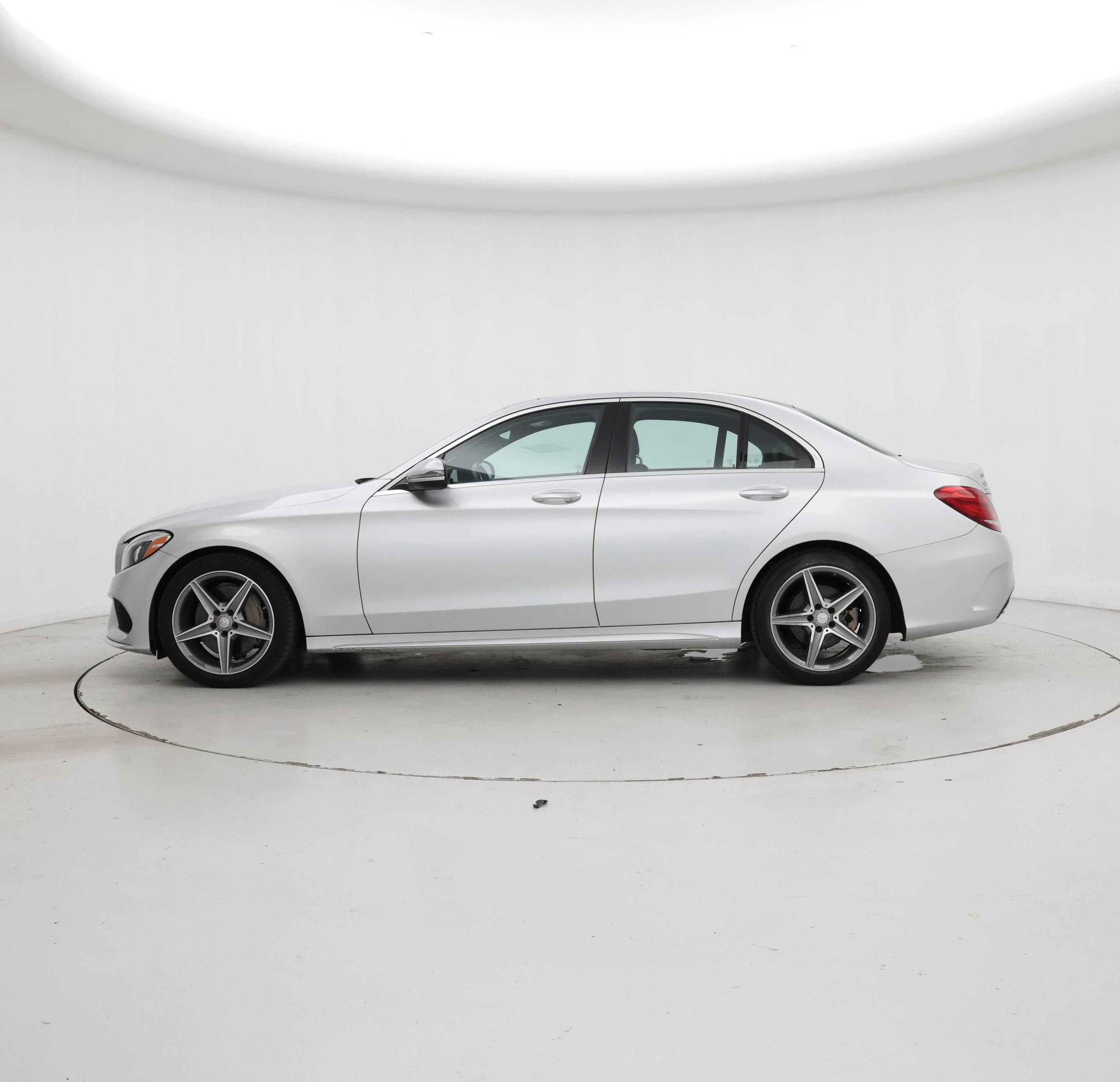 Thumbnail: 2016 Mercedes-Benz C-Class - 3
