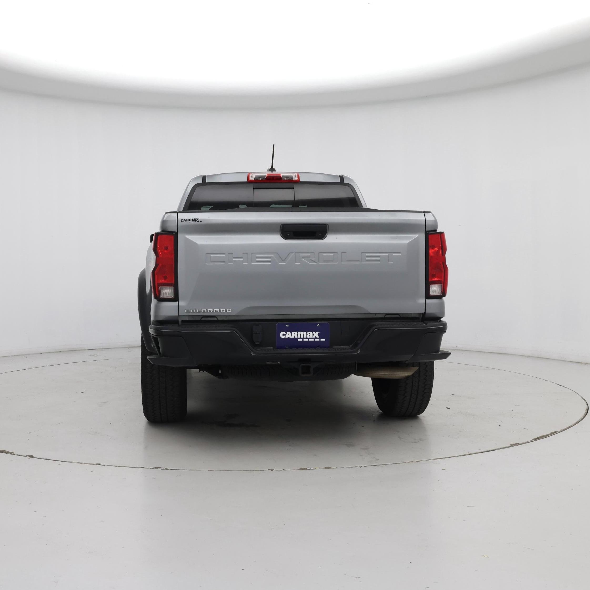 Thumbnail: 2023 Chevrolet Colorado - 6
